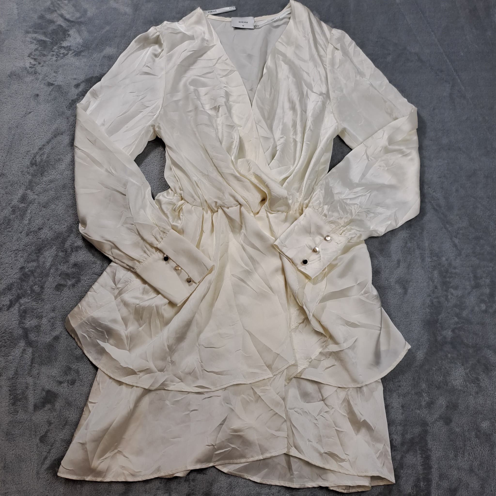 Sheike White Satin Long Sleeve Wrap Mini Dress Women's Size 10 — photo 1 of 8