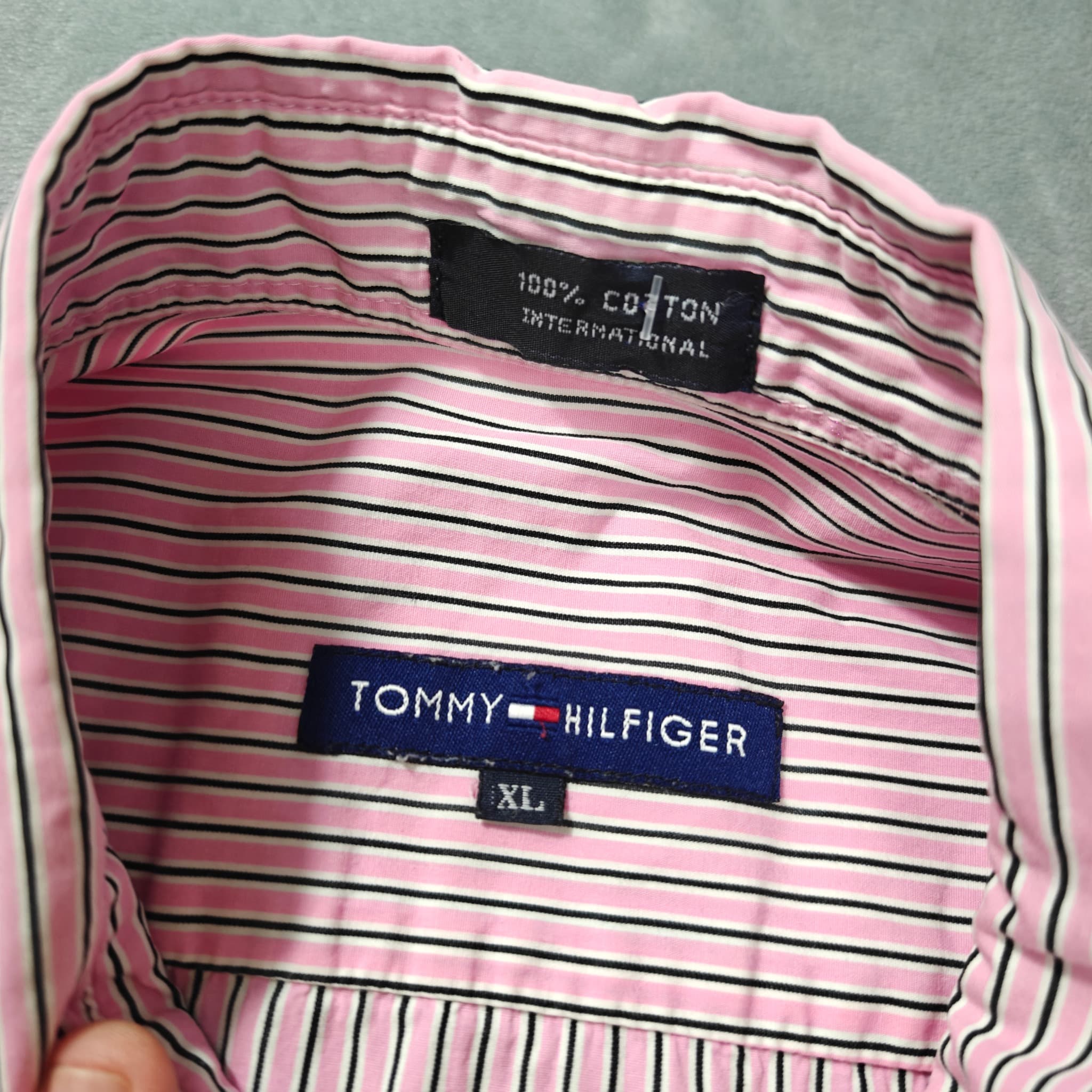 Tommy Hilfiger Button Down Shirt Men's XL Pink Striped Short Sleeve — photo 2 of 5