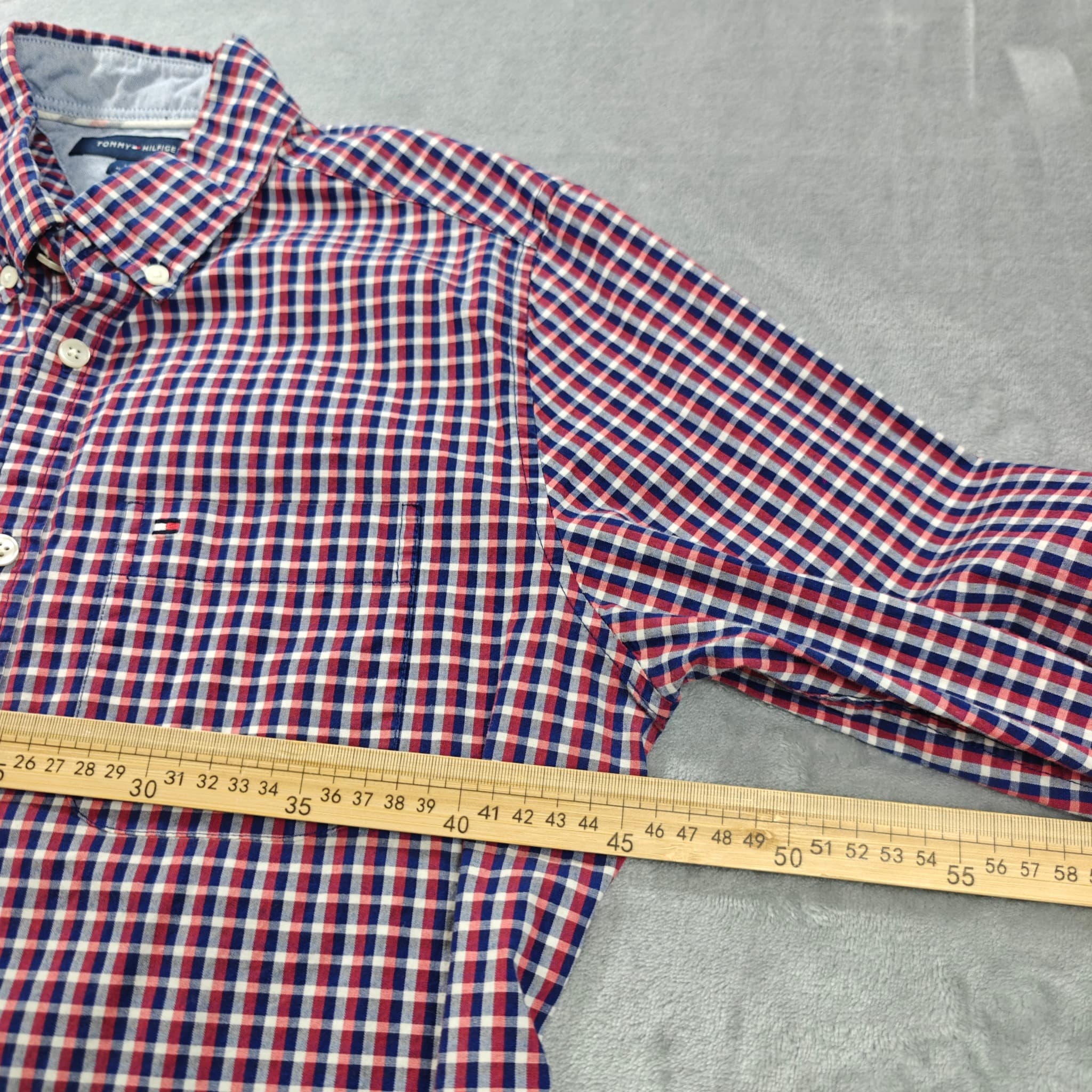 Tommy Hilfiger Men's Slim Fit Plaid Button-Down Shirt Red Blue Size S — photo 4 of 7
