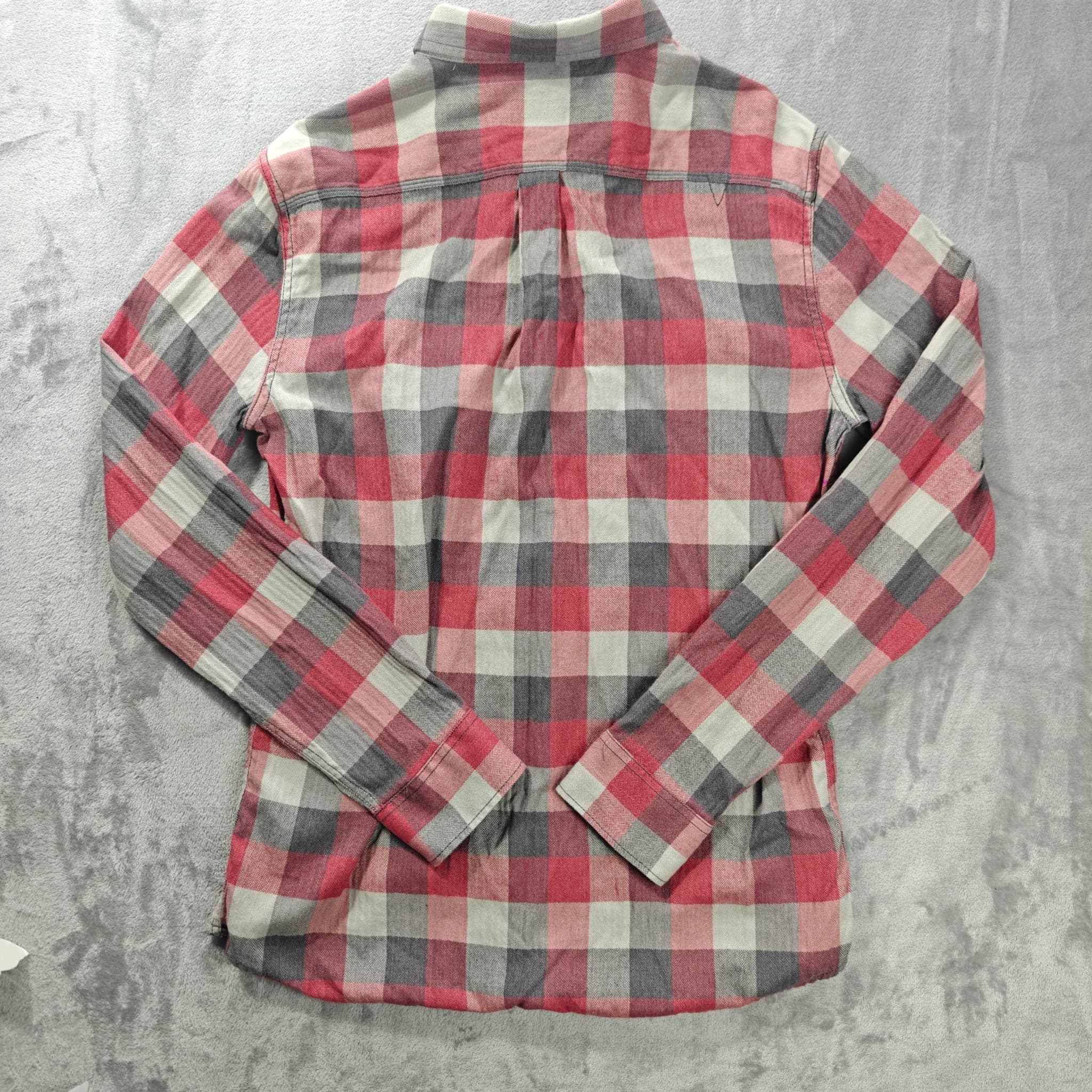 Vans Men's Red and Grey Plaid Long Sleeve Button-Down Flannel Shirt — photo 6 of 6