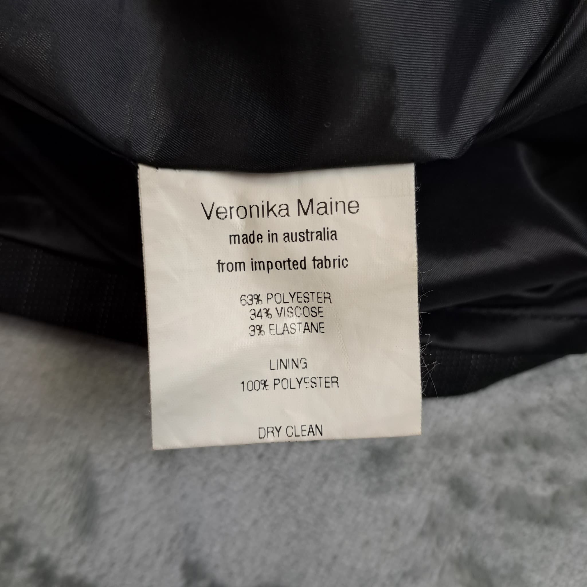 Veronika Maine Women's Charcoal Grey Pinstripe Pencil Skirt Size 8 — photo 5 of 7