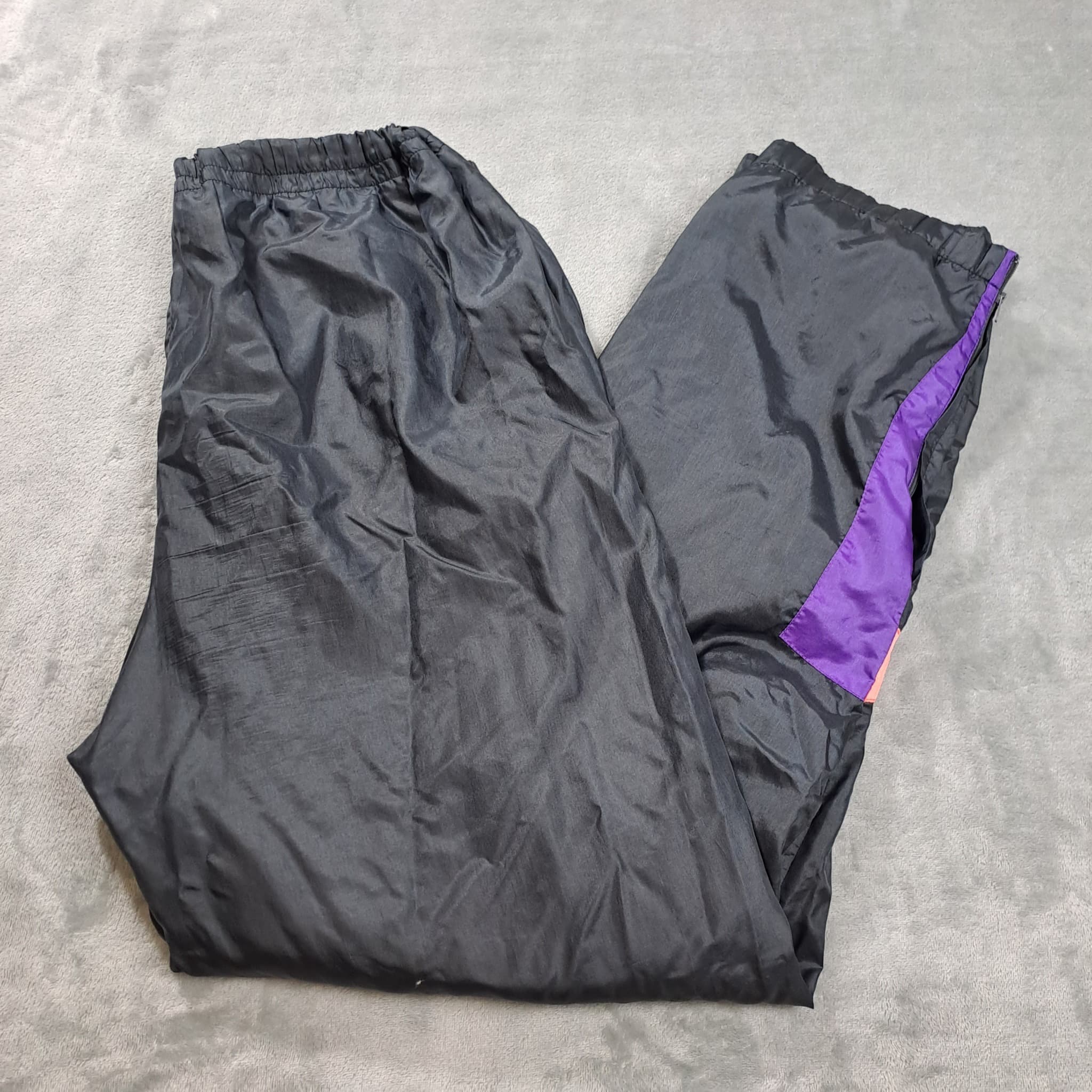Vintage 90s Nike Nylon Track Pants Men's Size Large Black Purple Windbreaker — photo 1 of 7