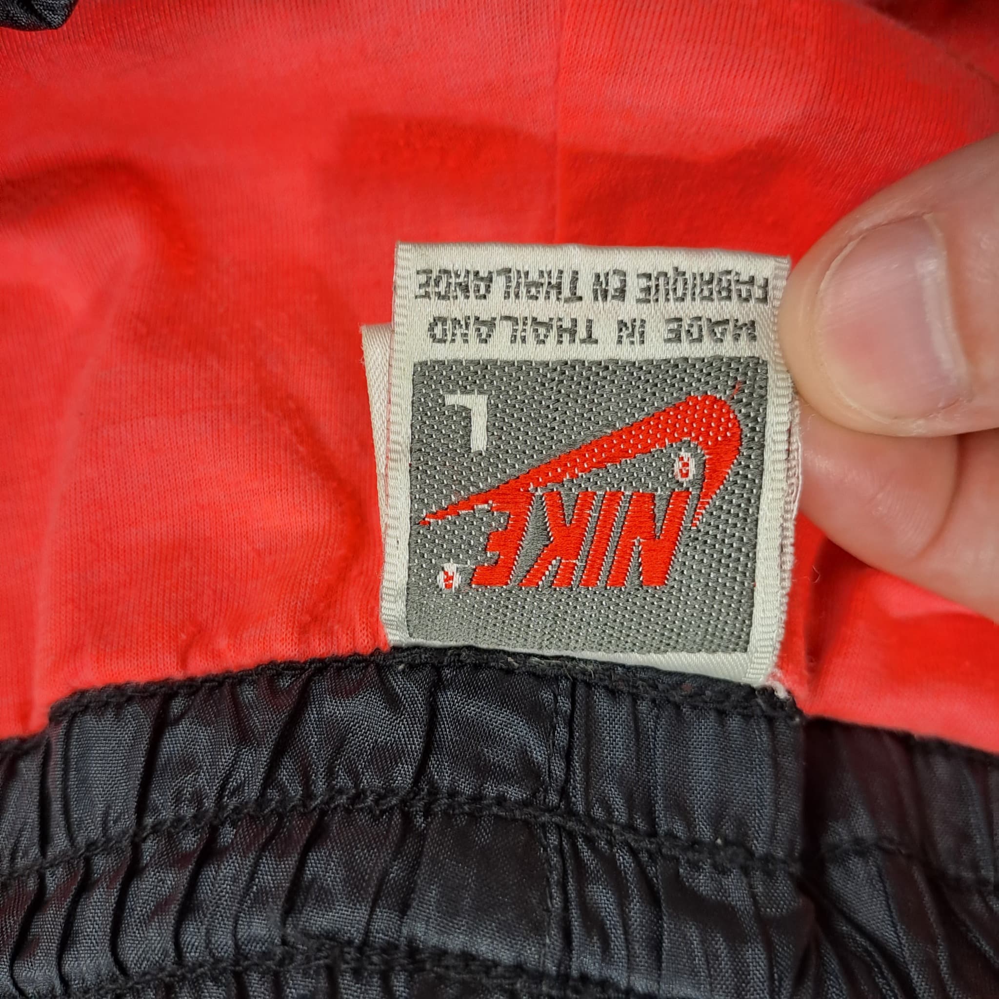 Vintage 90s Nike Nylon Track Pants Men's Size Large Black Purple Windbreaker — photo 5 of 7