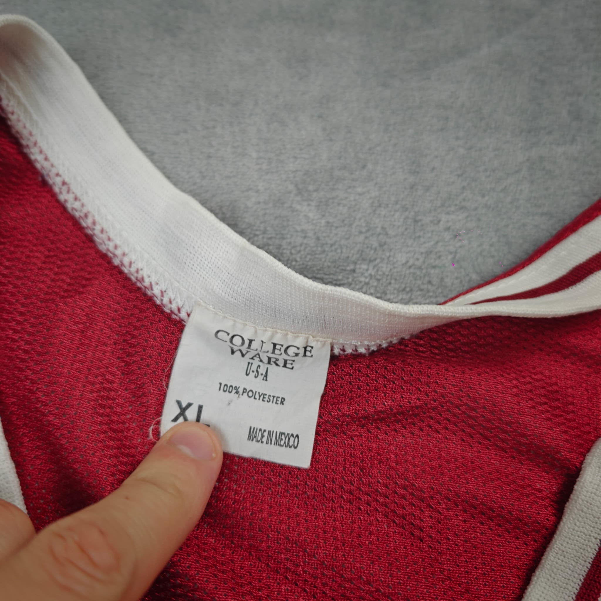 Vintage Alabama Crimson Tide Basketball Jersey - Red Mesh Tank Top XL — photo 2 of 5