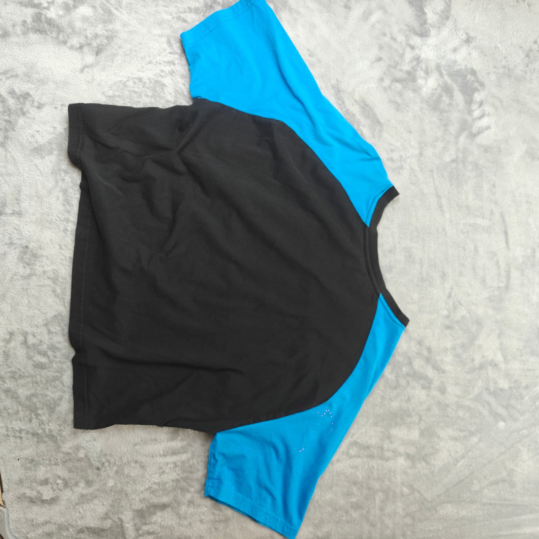 Vintage Converse Crop T-Shirt Medium - Colorblock Graphic Logo Multicolour — photo 7 of 7
