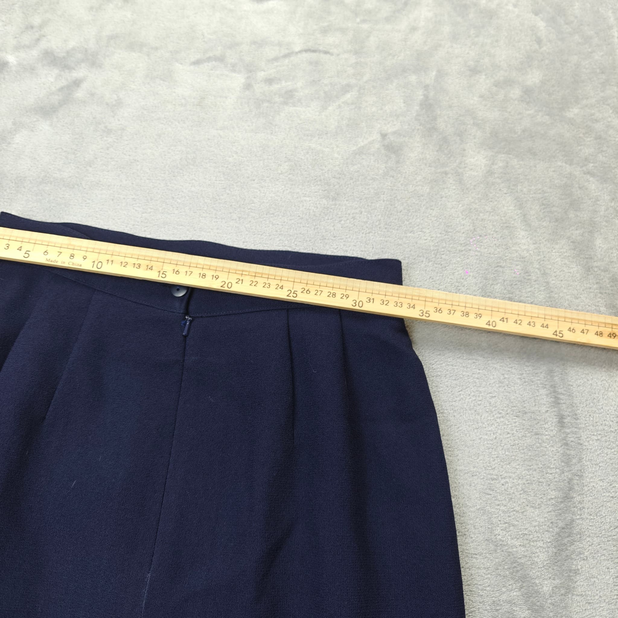 Vintage Reldan High-Waisted Midi Pencil Skirt Woman's UK 12 Navy Blue — photo 5 of 6