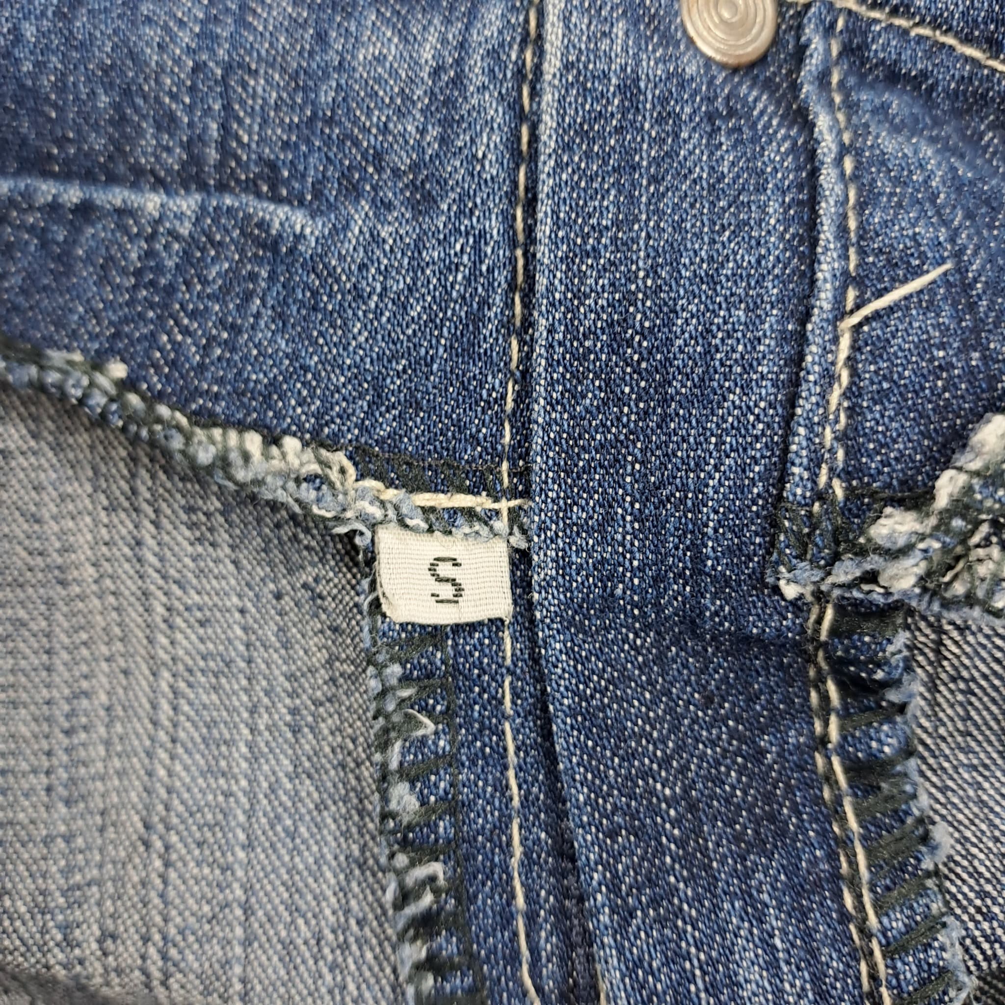 Vintage Roxy Y2K Acid Wash Denim Mini Skirt Size S — photo 4 of 7