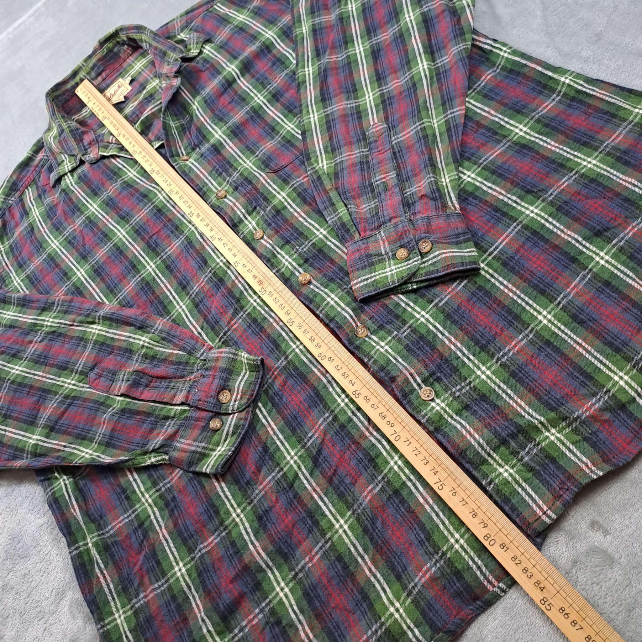 Woolrich Vintage Plaid Flannel Button-Down Shirt Men's XL Green Purple — photo 3 of 5