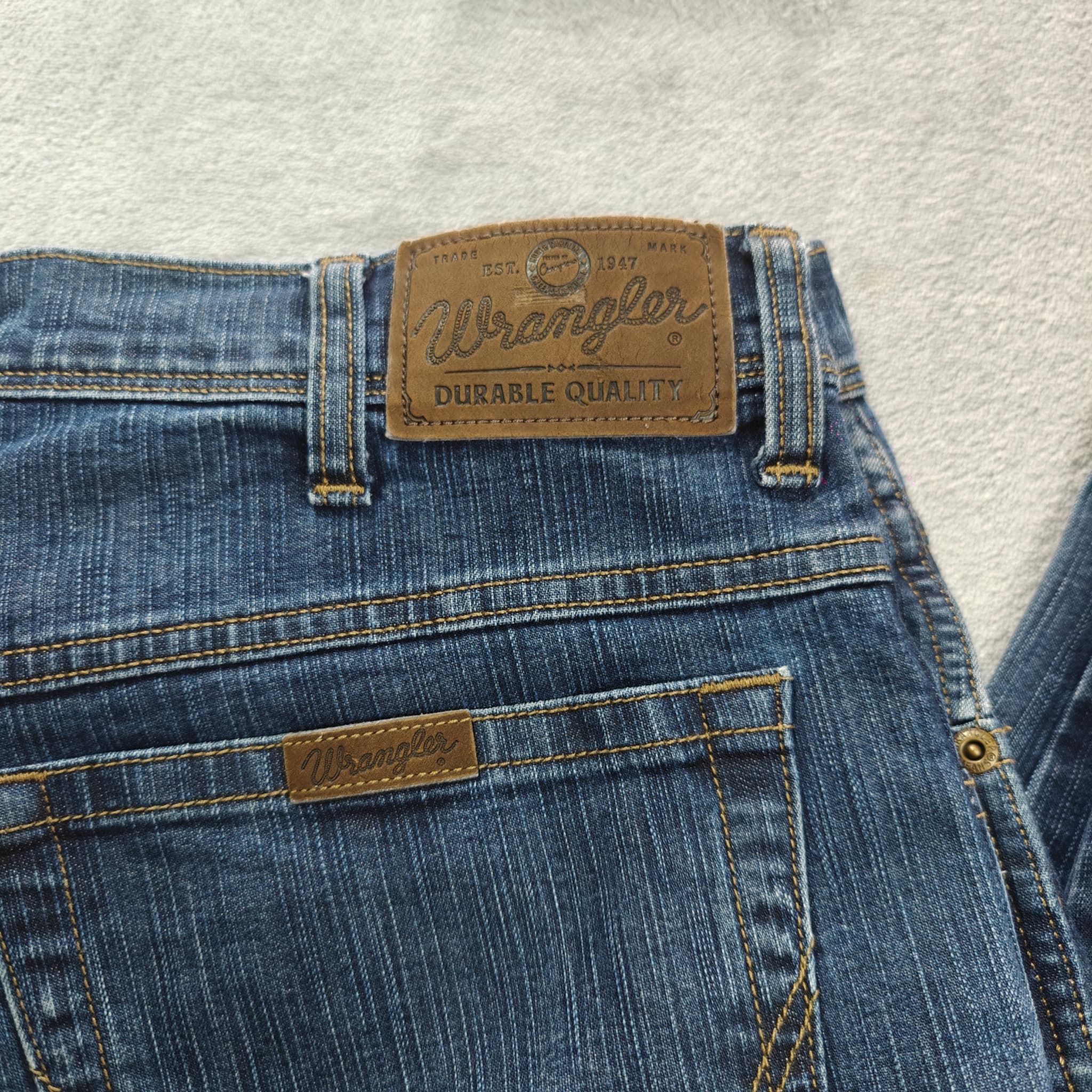 Wrangler Men's Regular Fit Jeans Blue Denim Size 34 — photo 2 of 7