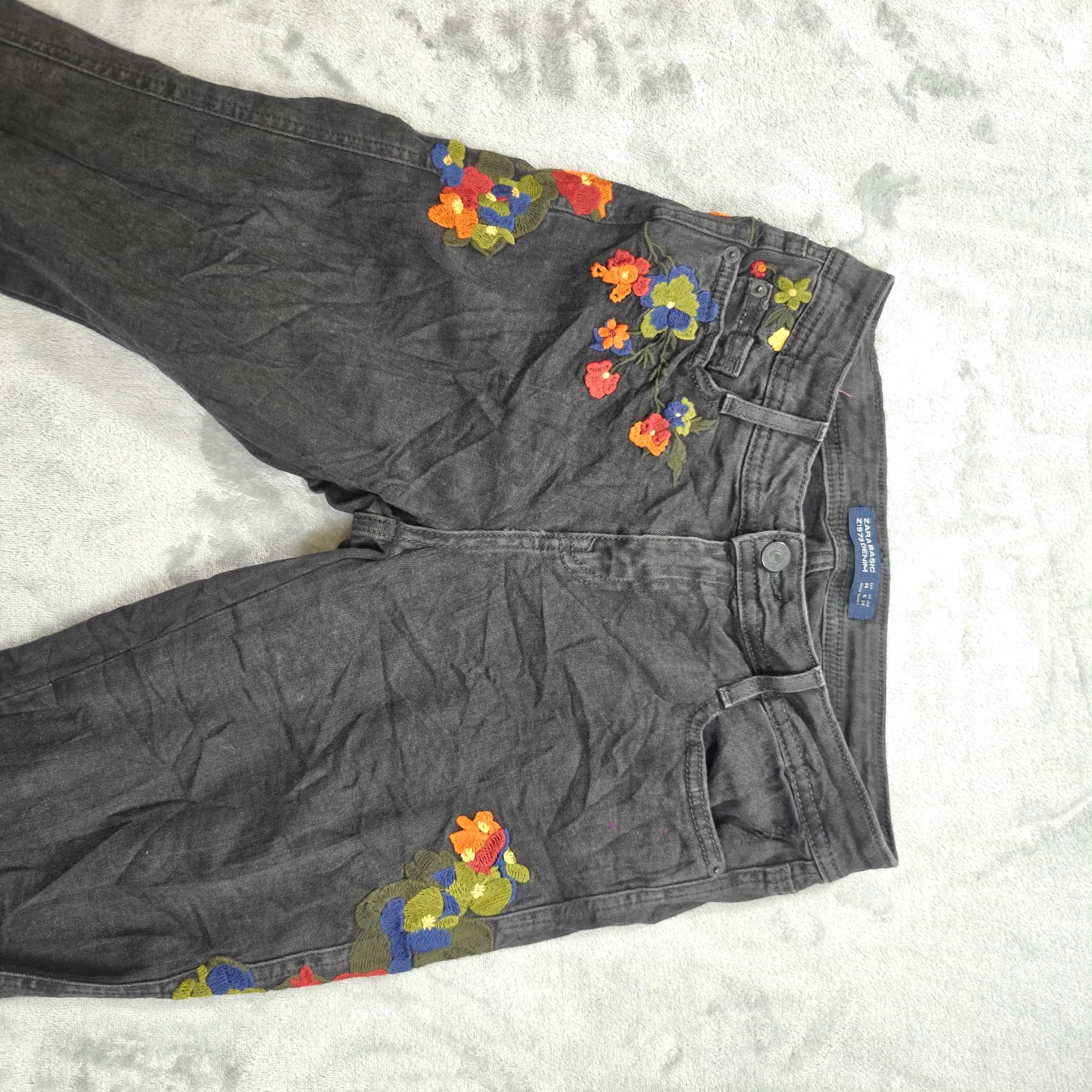 ZARA BASIC Basic Z1975 Black Floral Embroidered Skinny Jeans Women's Size 36 — photo 2 of 6