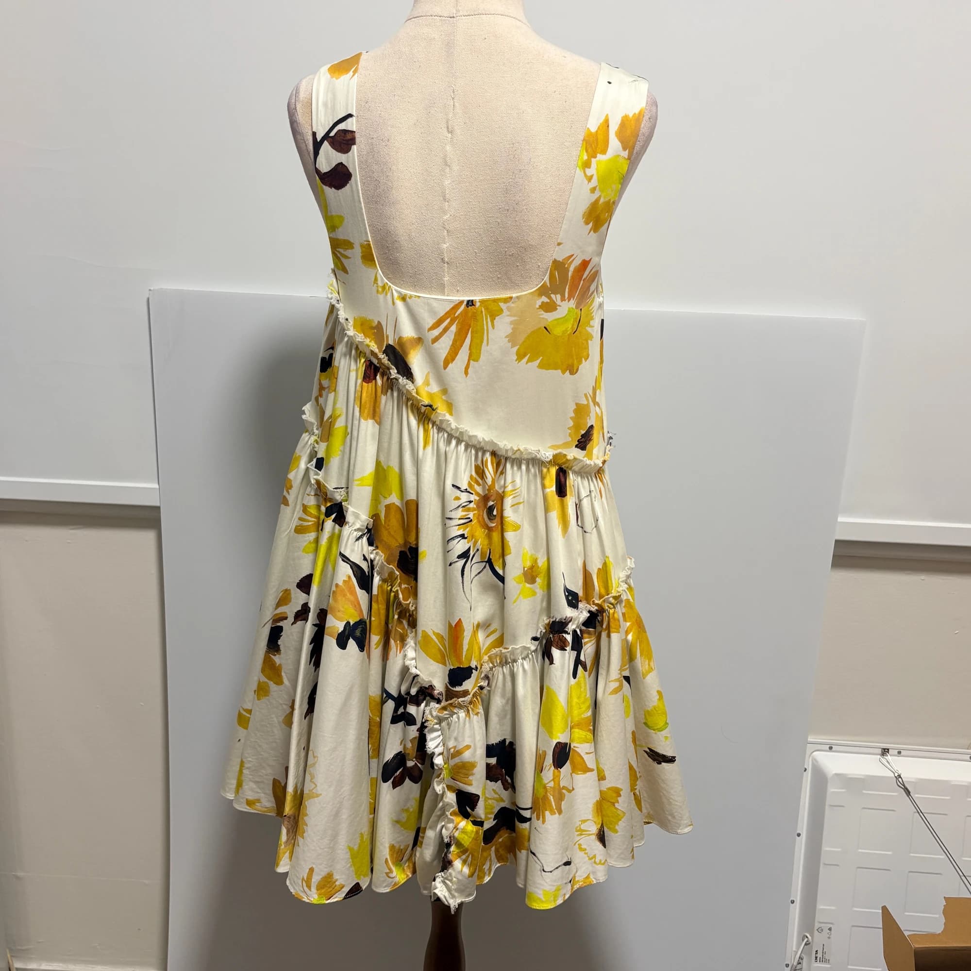 Aje Clothing - Size 6 — photo 15 of 15