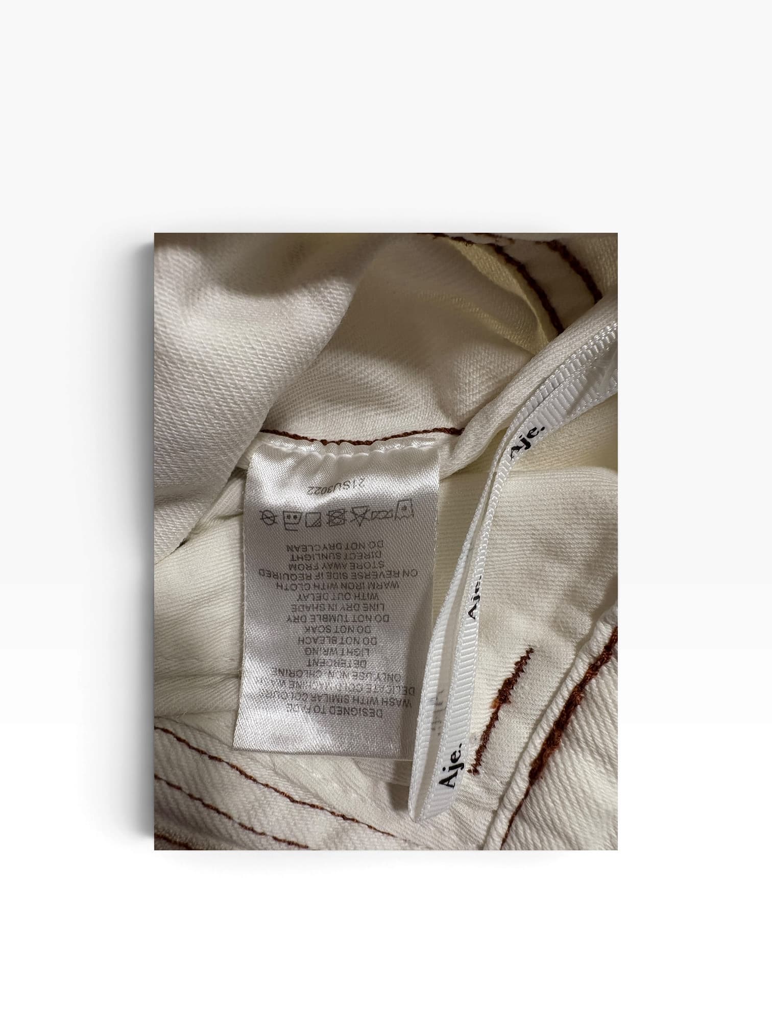 Aje. High-Rise Wide-Leg Jeans Off-White Size 6 — photo 6 of 8