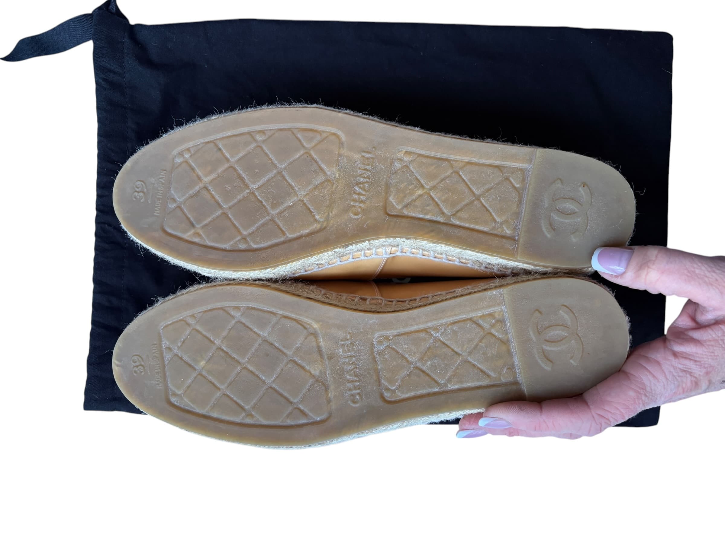CHANEL CC Logo Espadrilles Beige Patent Leather size 39 — photo 12 of 18