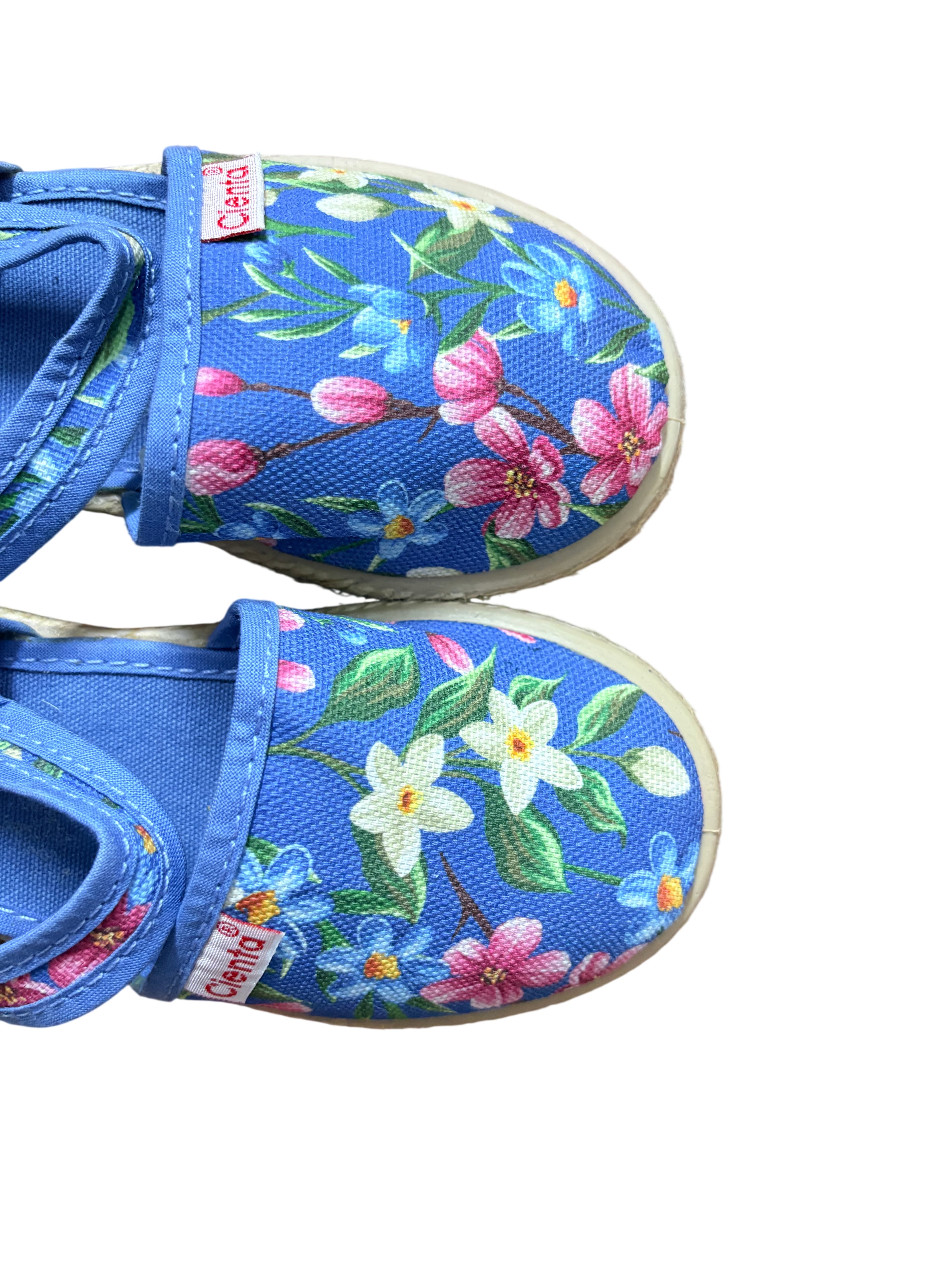 Cienta Kids Floral Canvas Espadrille Sandals Blue Size 24 — photo 1 of 5