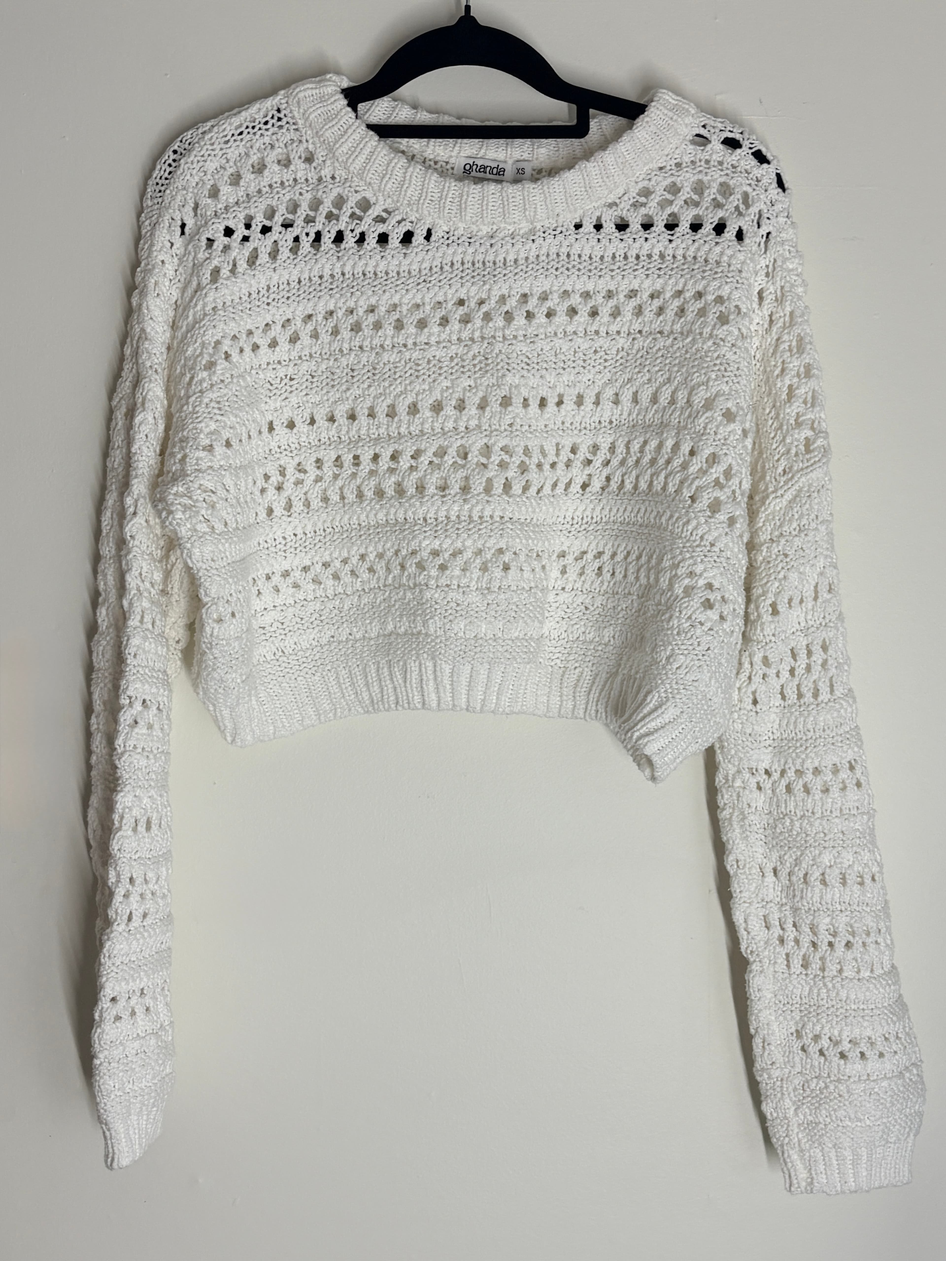 Ghanda Crochet Knit Long Sleeve Crop Top White XS — photo 5 of 7