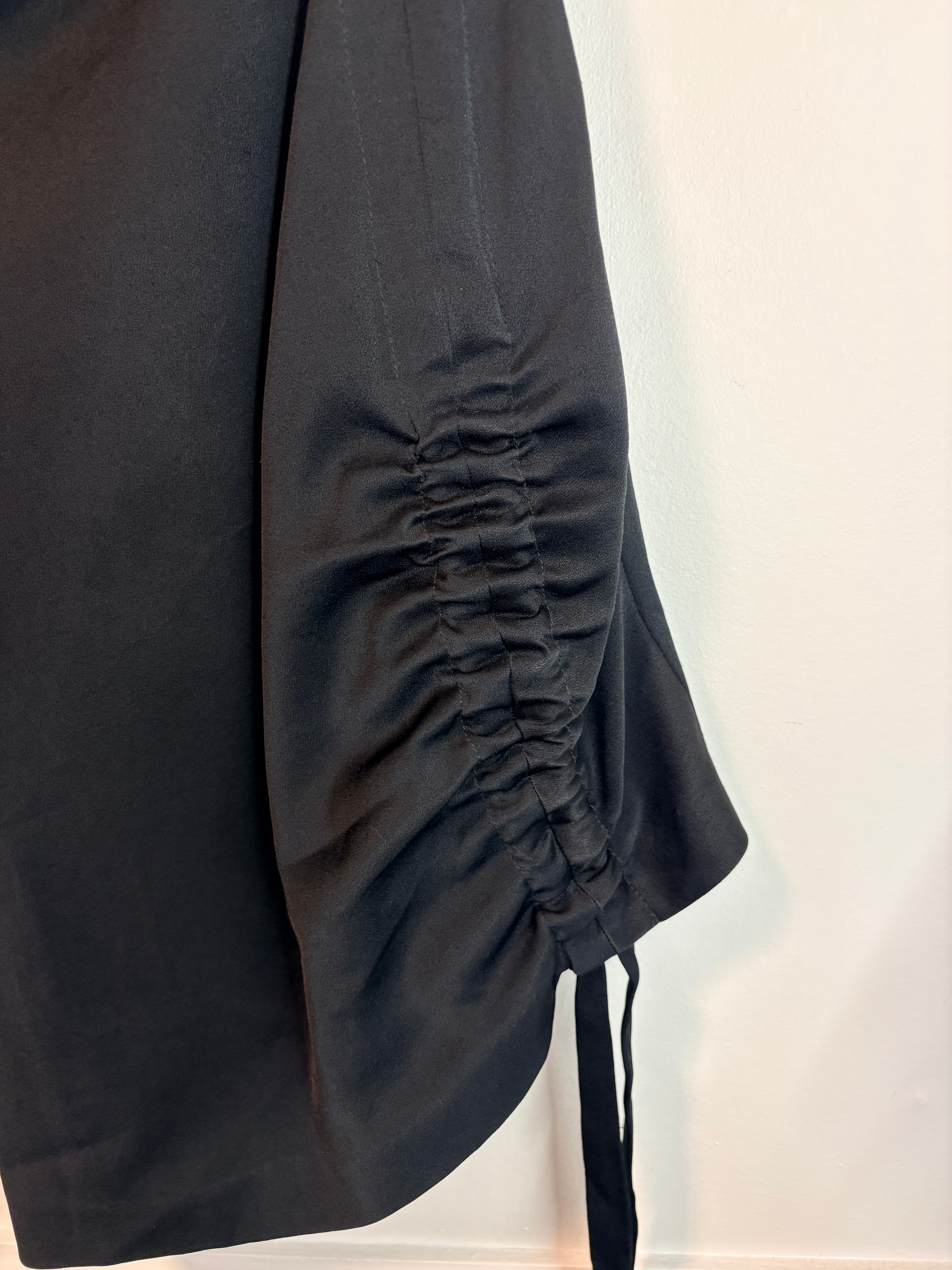 Kookai One-Shoulder Long Sleeve Mini Dress Black Size 36 — photo 7 of 9