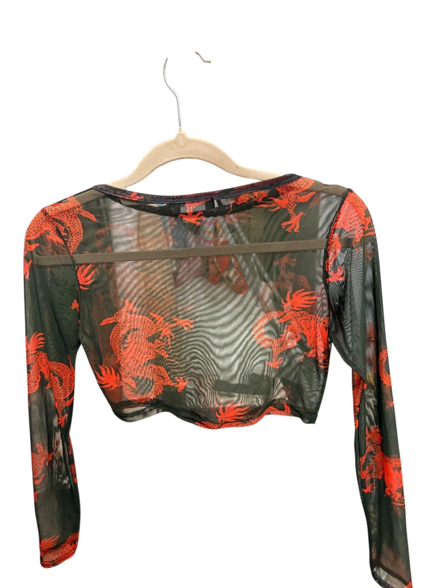PRETTYLITTLETHING Long Sleeve Crop Top Dragon Print Black Women's 6 — photo 2 of 5