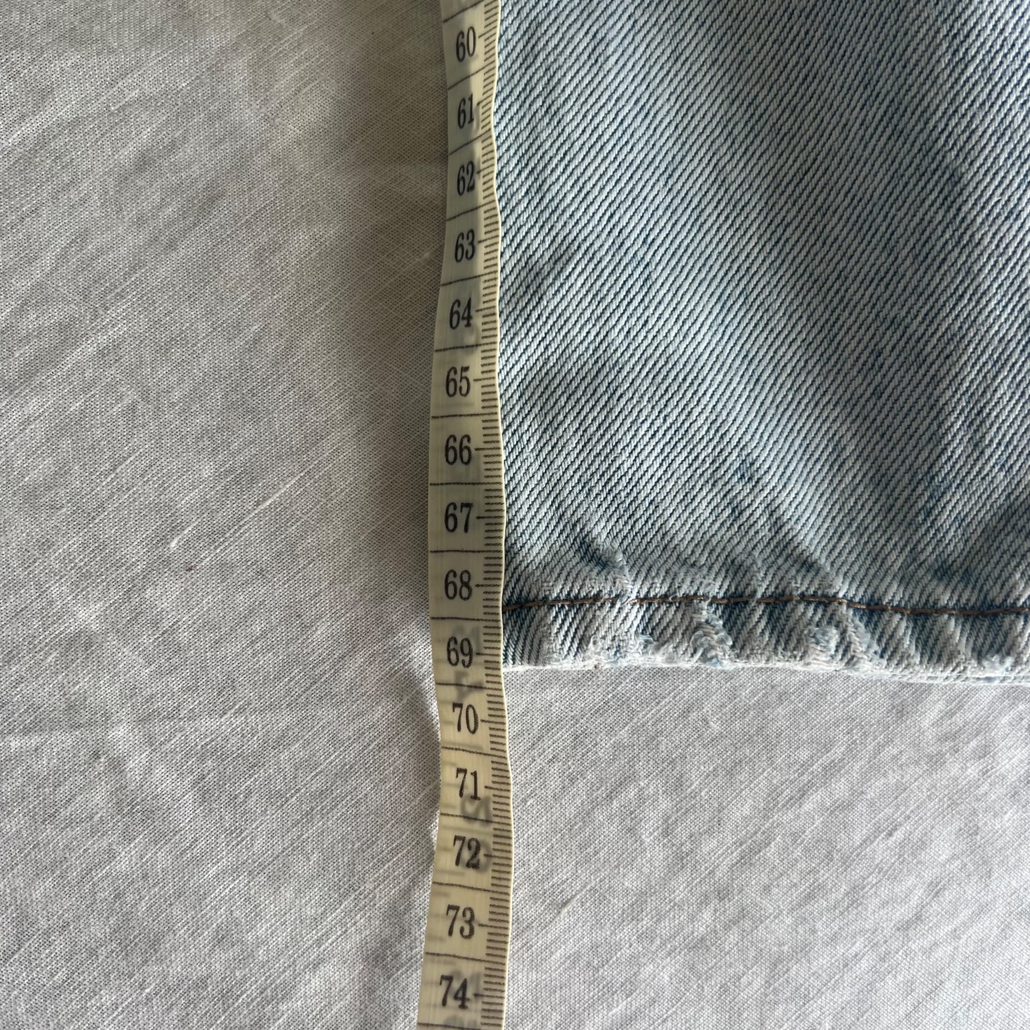 Assembly Label Light Wash 100% Cotton Mom Jeans (Size 27) — photo 7 of 9
