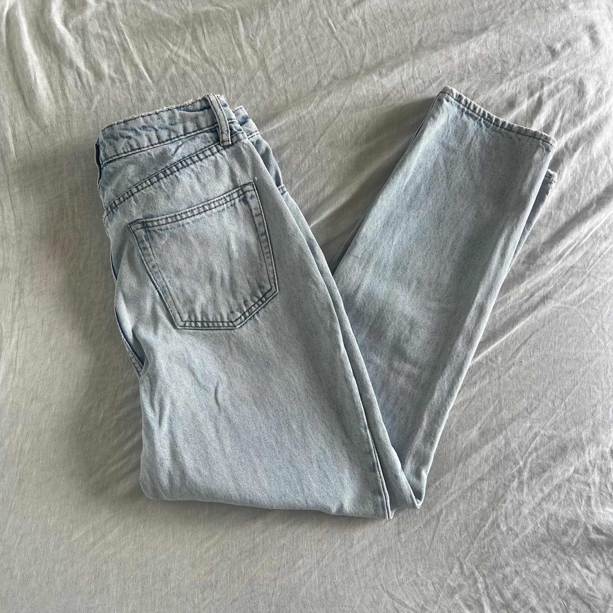 Assembly Label Light Wash 100% Cotton Mom Jeans (Size 27) — photo 1 of 9