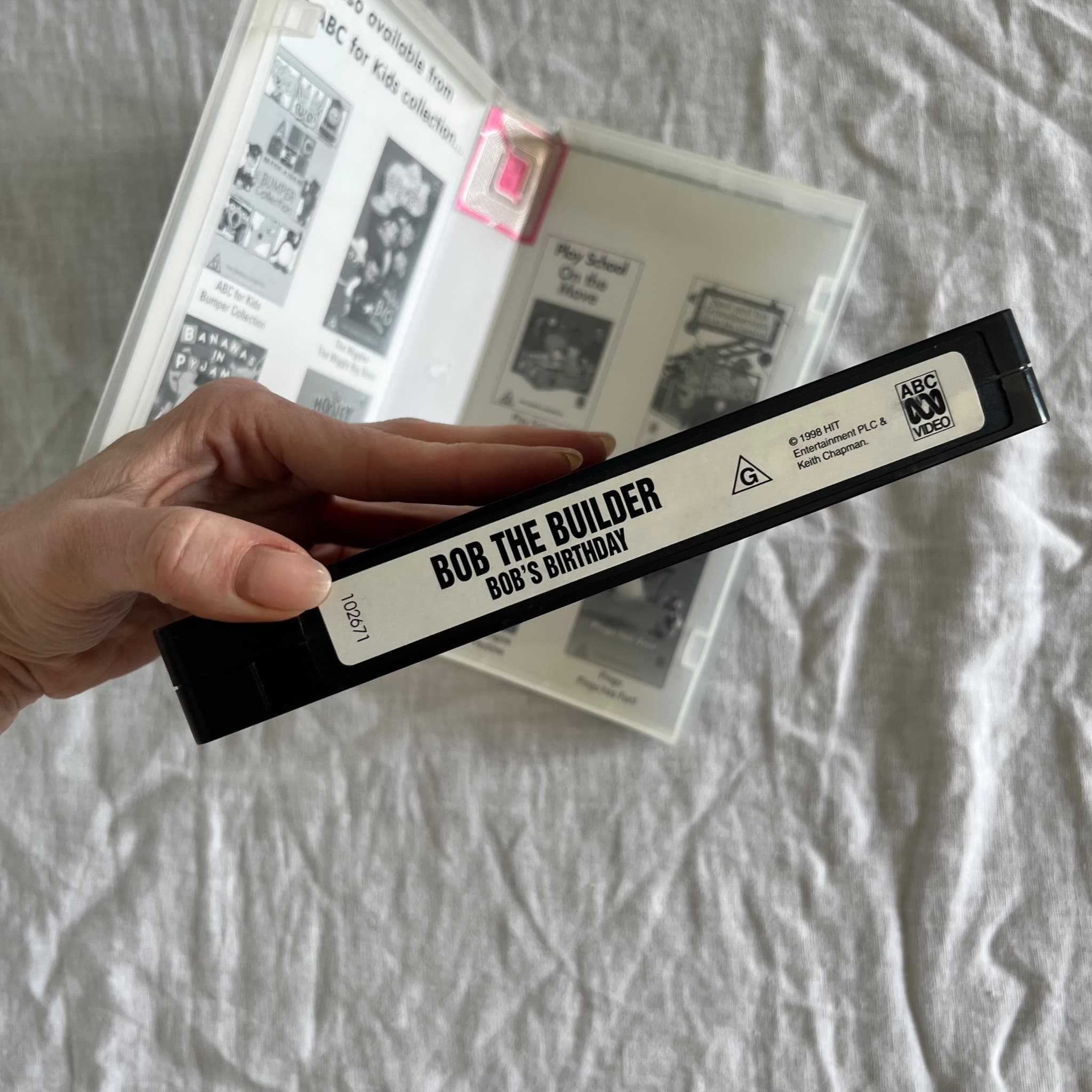 Bob The Builder: Bob's Birthday VHS Tape — photo 5 of 7