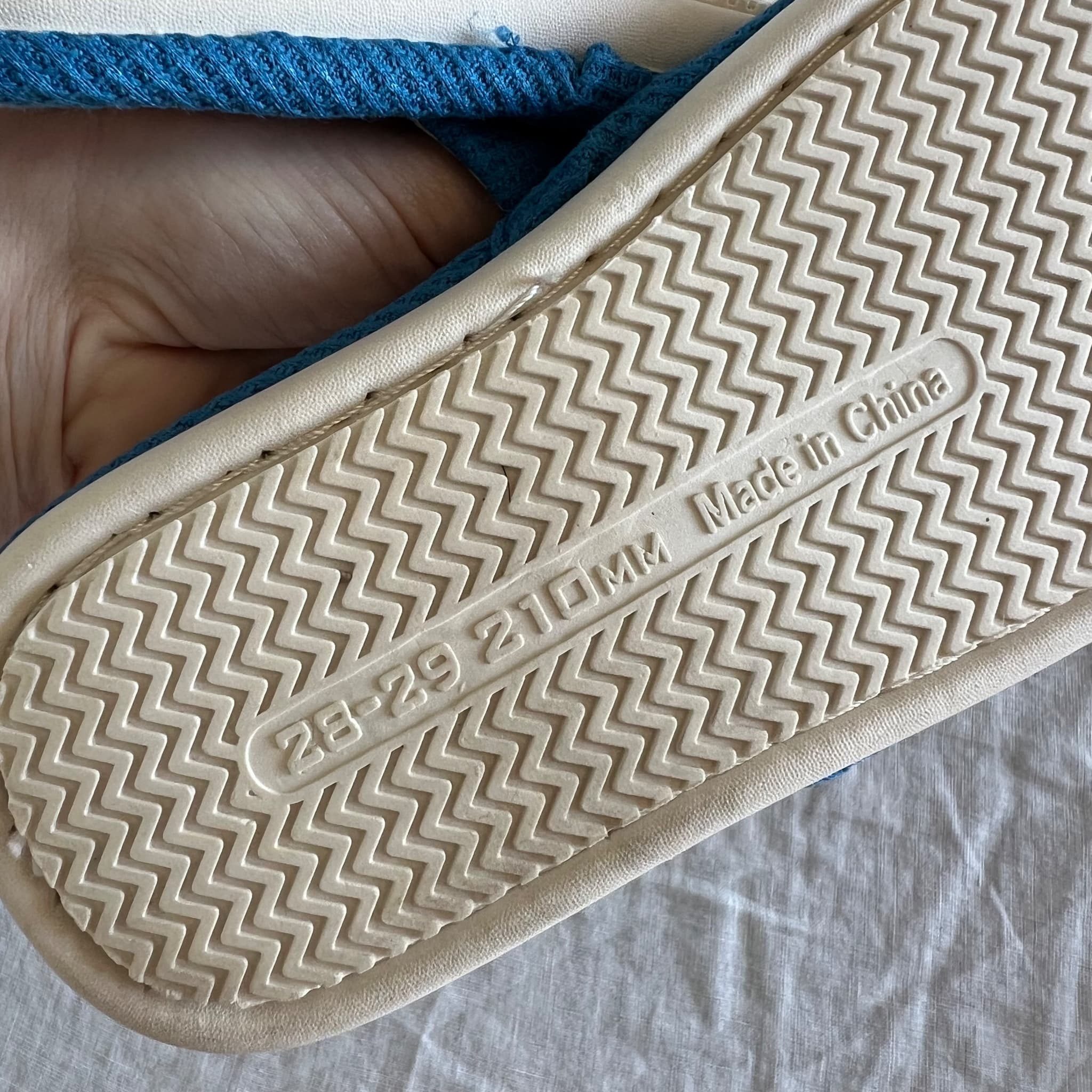 Children's Blue Car Pattern Linen House Slippers - Size 28-29 — photo 6 of 6