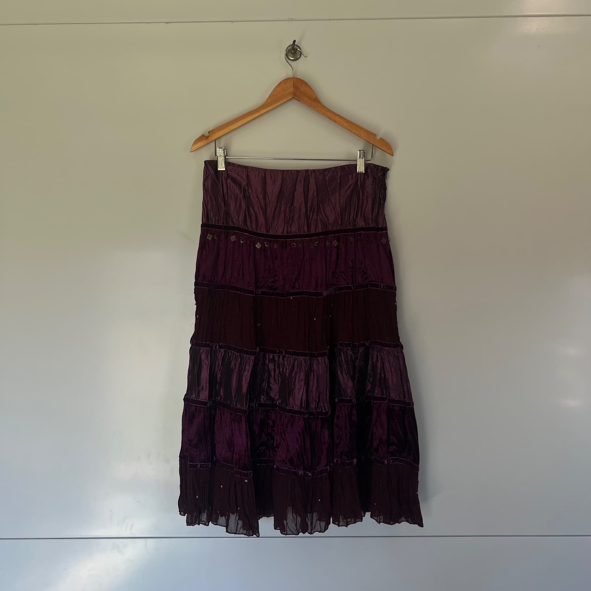 Chutney Mary Vintage Tiered Crinkle Satin & Velvet Midi Skirt Purple — photo 2 of 8