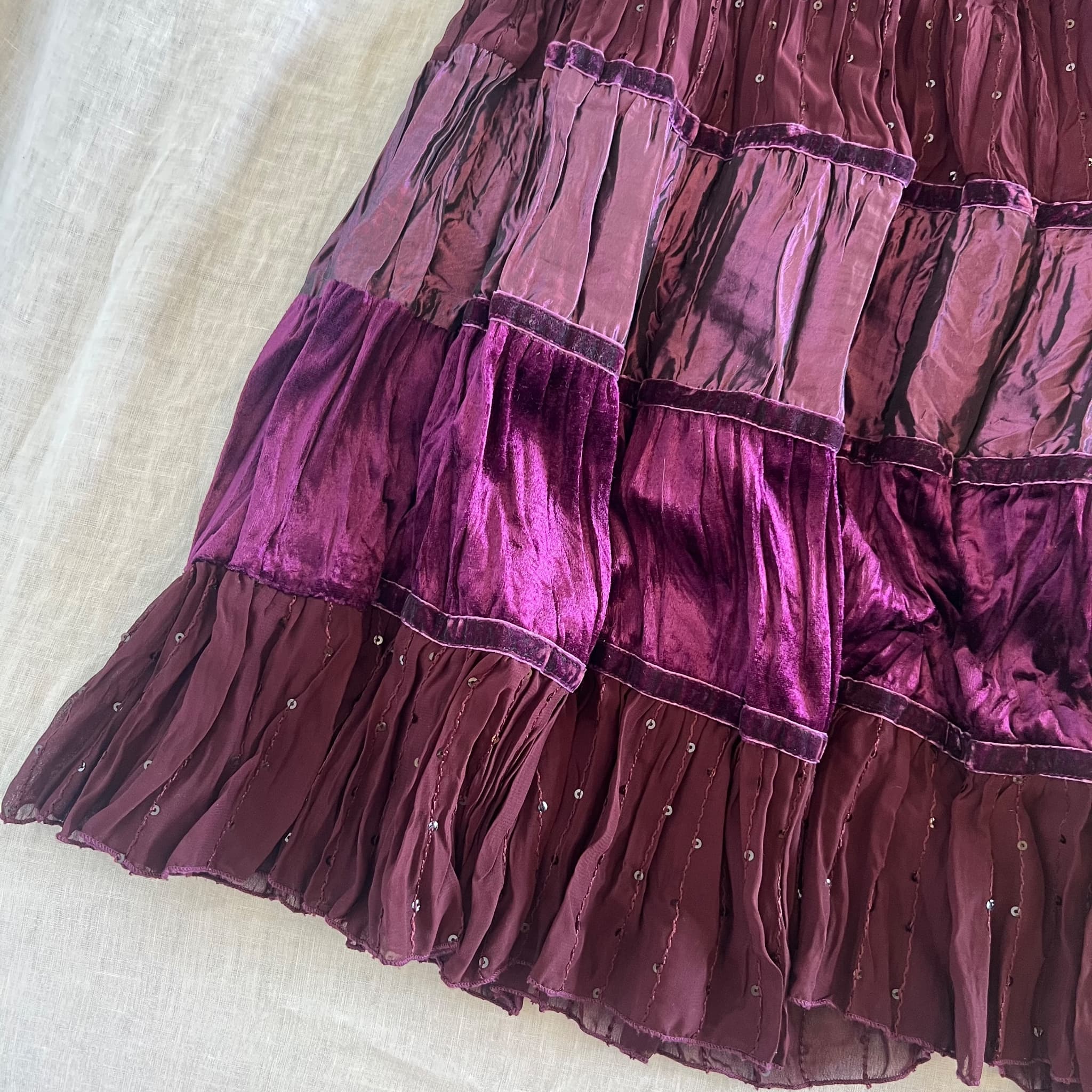 Chutney Mary Vintage Tiered Crinkle Satin & Velvet Midi Skirt Purple — photo 5 of 8
