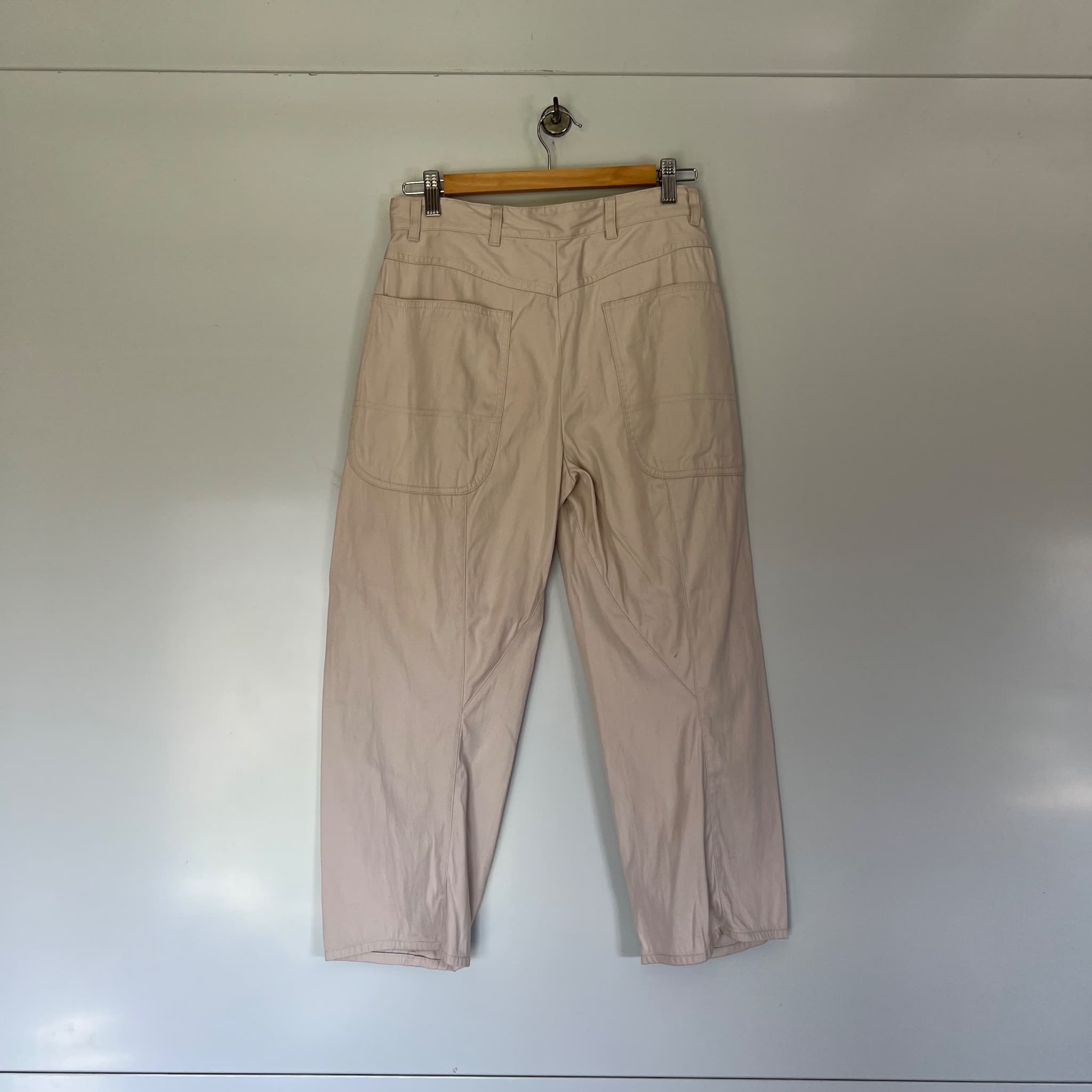 COS Curved Barrel Leg Cropped Trousers Beige EU 34 Fits Size 8 Cotton Pants — photo 3 of 7