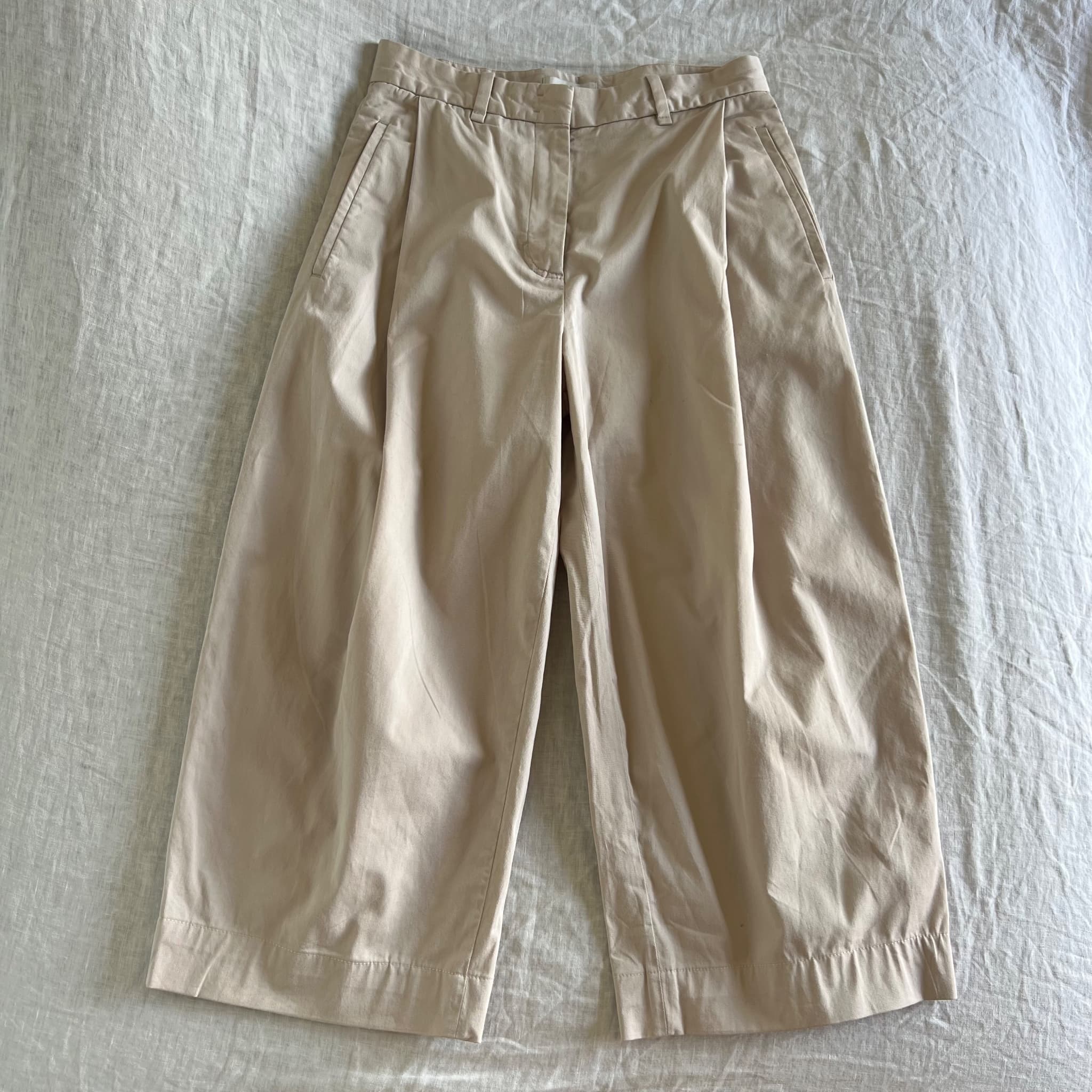 COS Wide Leg Cropped Trousers Size 36 EU 8 Beige Pleated Cotton Blend Pants