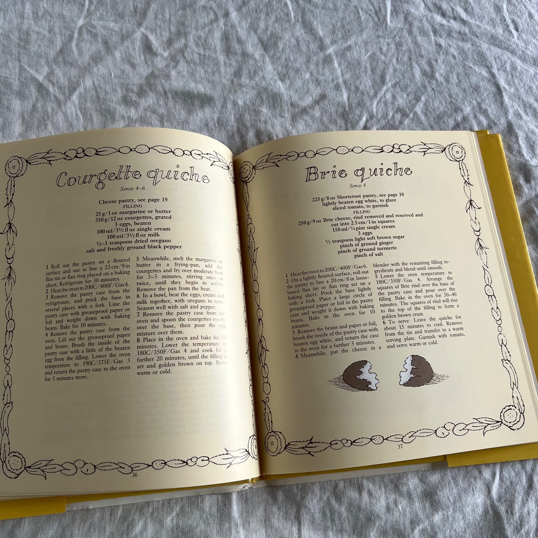 Country Kitchen Cookbooks: Pies by Jenni Fleetwood (1986) — photo 10 of 11