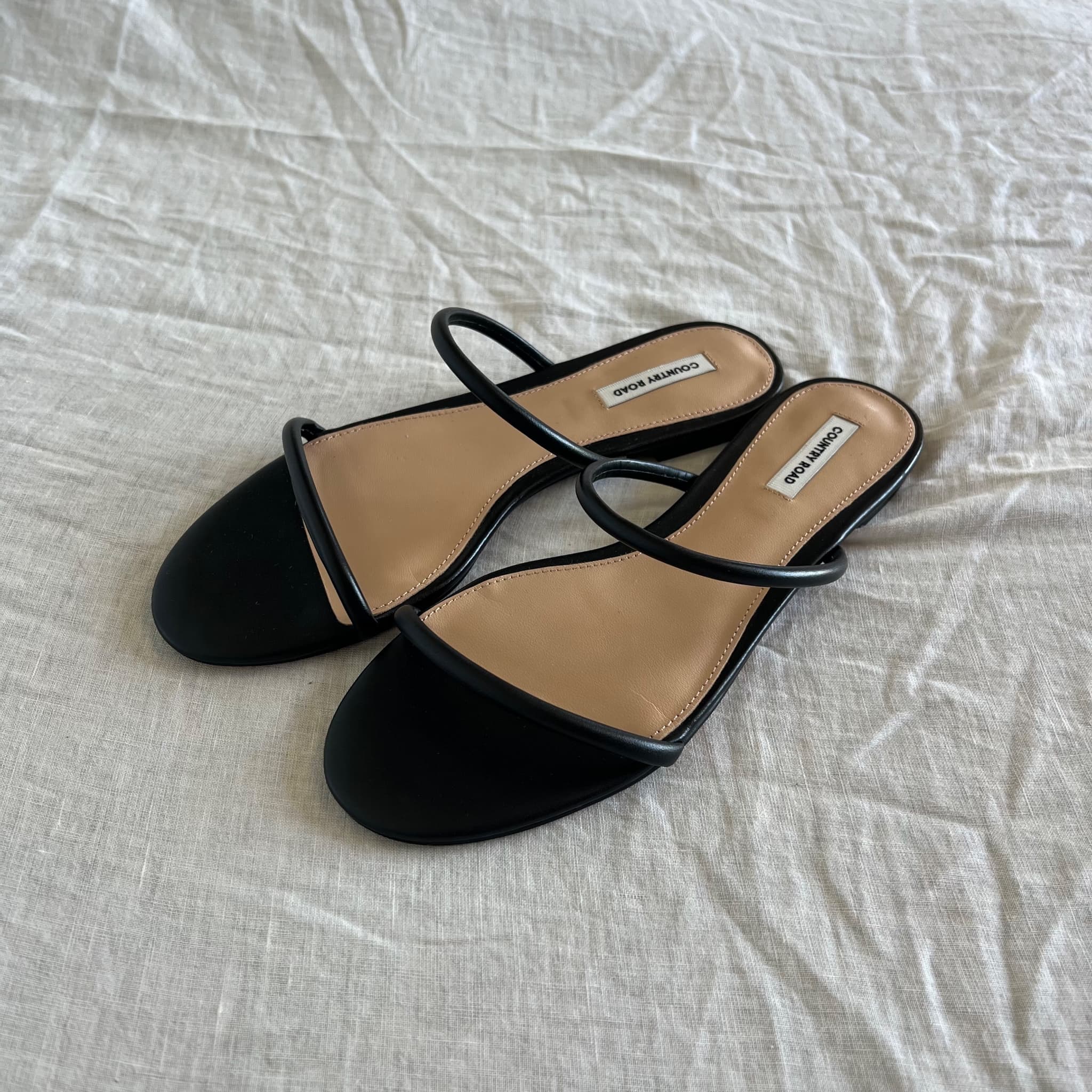 Country Road Black Leather Minimalist Slide Sandals — photo 2 of 6