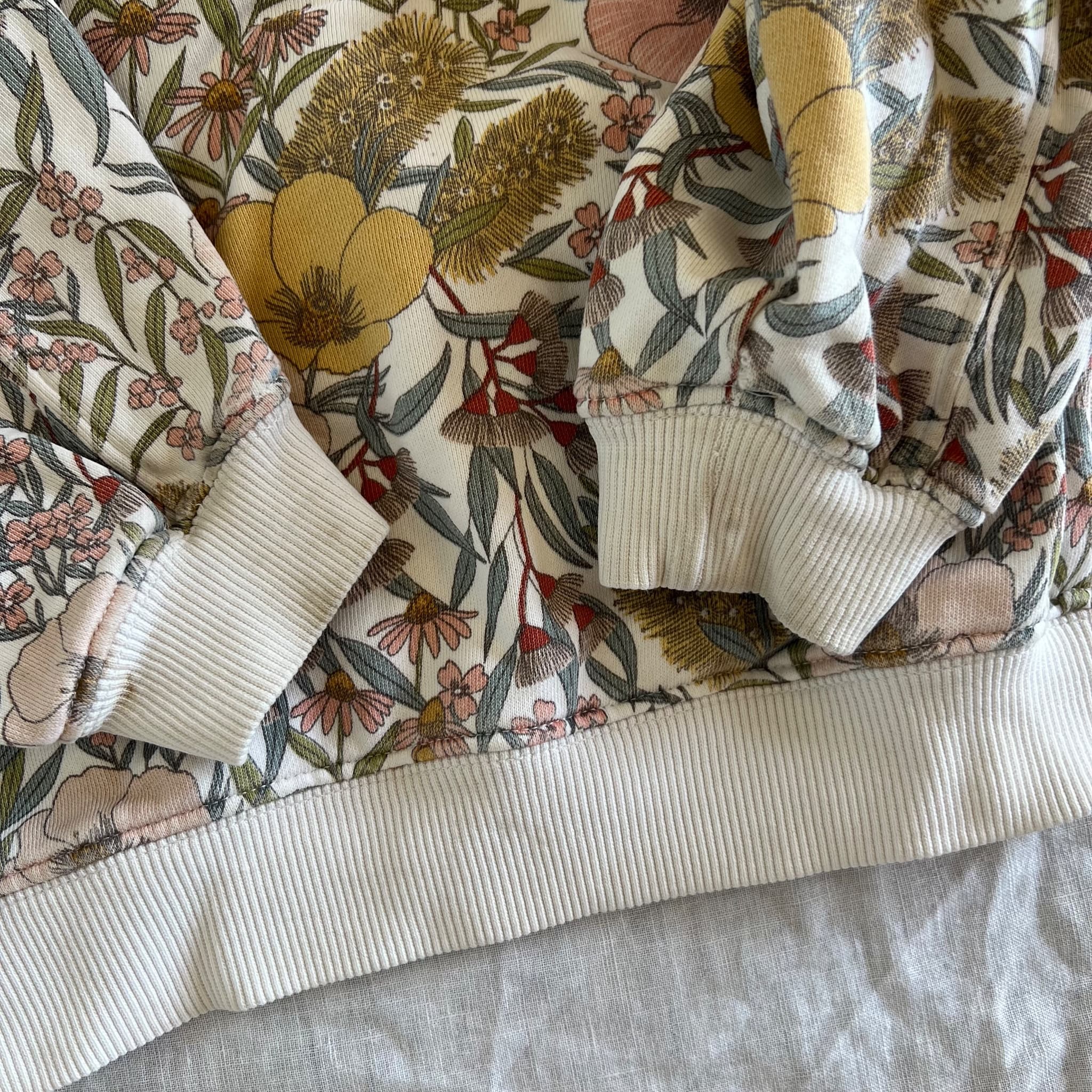 Goldie + Ace Size 6 Australian Native Botanical Floral Fleece Jumper Sweatshirt — photo 5 of 5