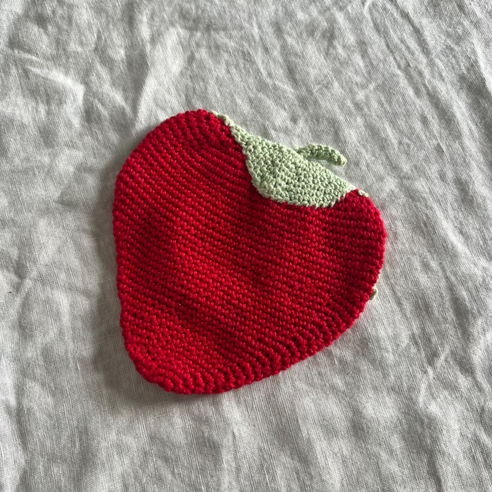 Handmade Crochet Strawberry Coaster - Red And Green Fruit Design — photo 2 of 7