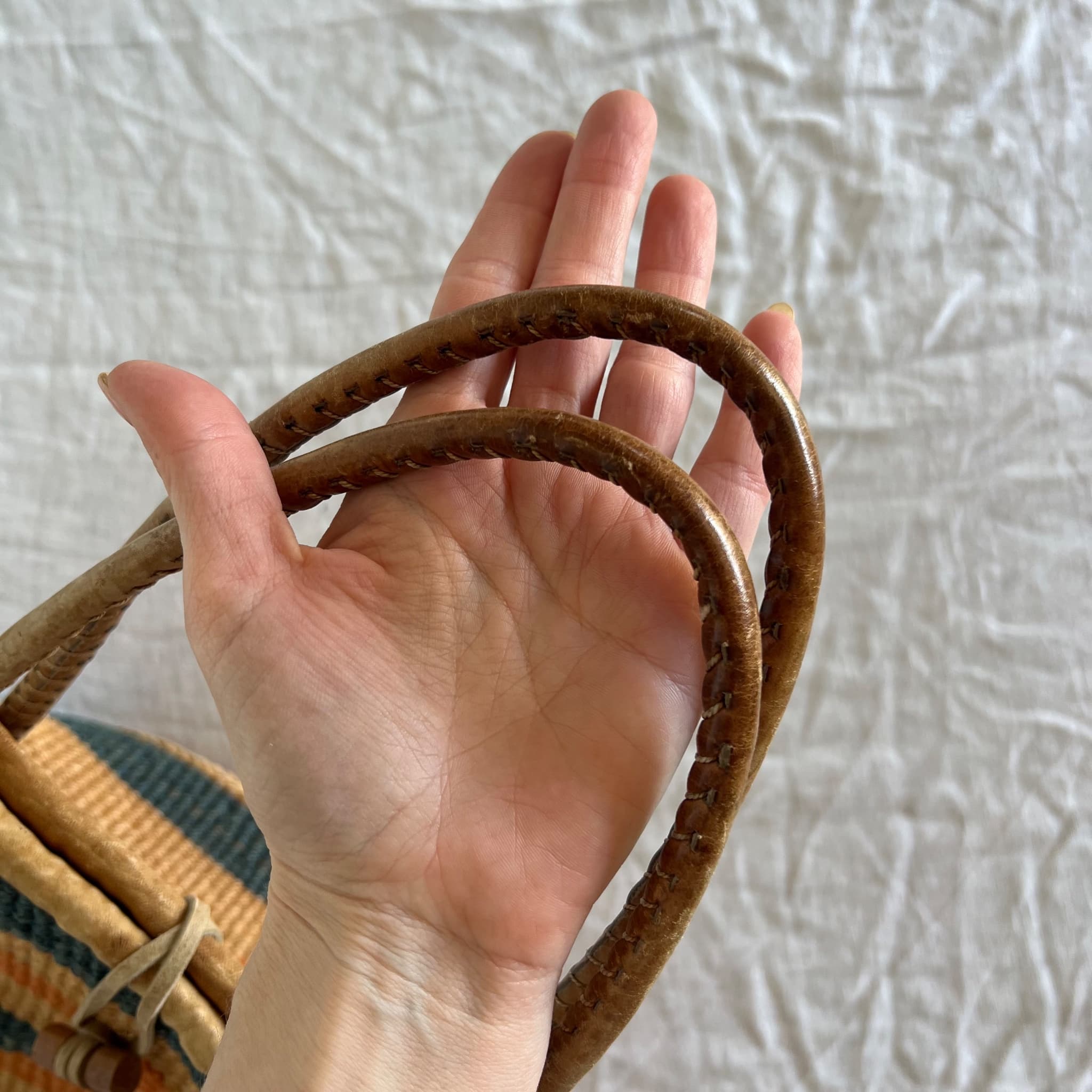 Handwoven Sisal Striped Market Tote Bag With Leather Handles — photo 5 of 8