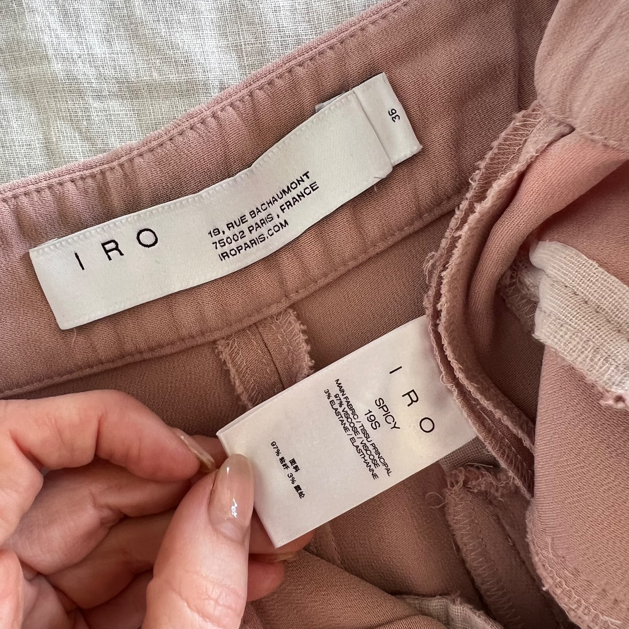 IRO Paris Dusty Pink Tailored High Waisted Shorts (Size 36 / AU 8) — photo 2 of 6