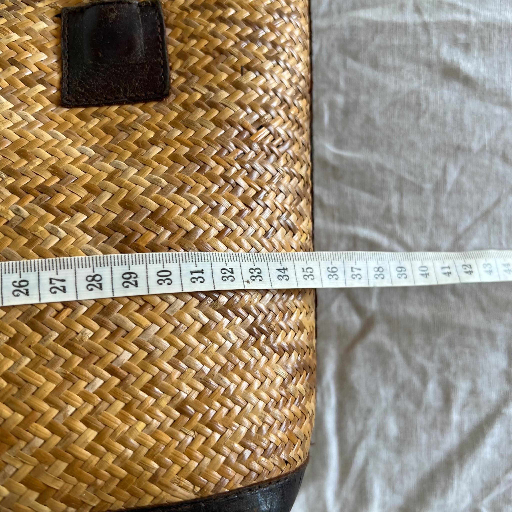 Leigh Henry Imports Woven Straw Tote Bag Vintage Dark Brown Leather Trim Beach — photo 7 of 9