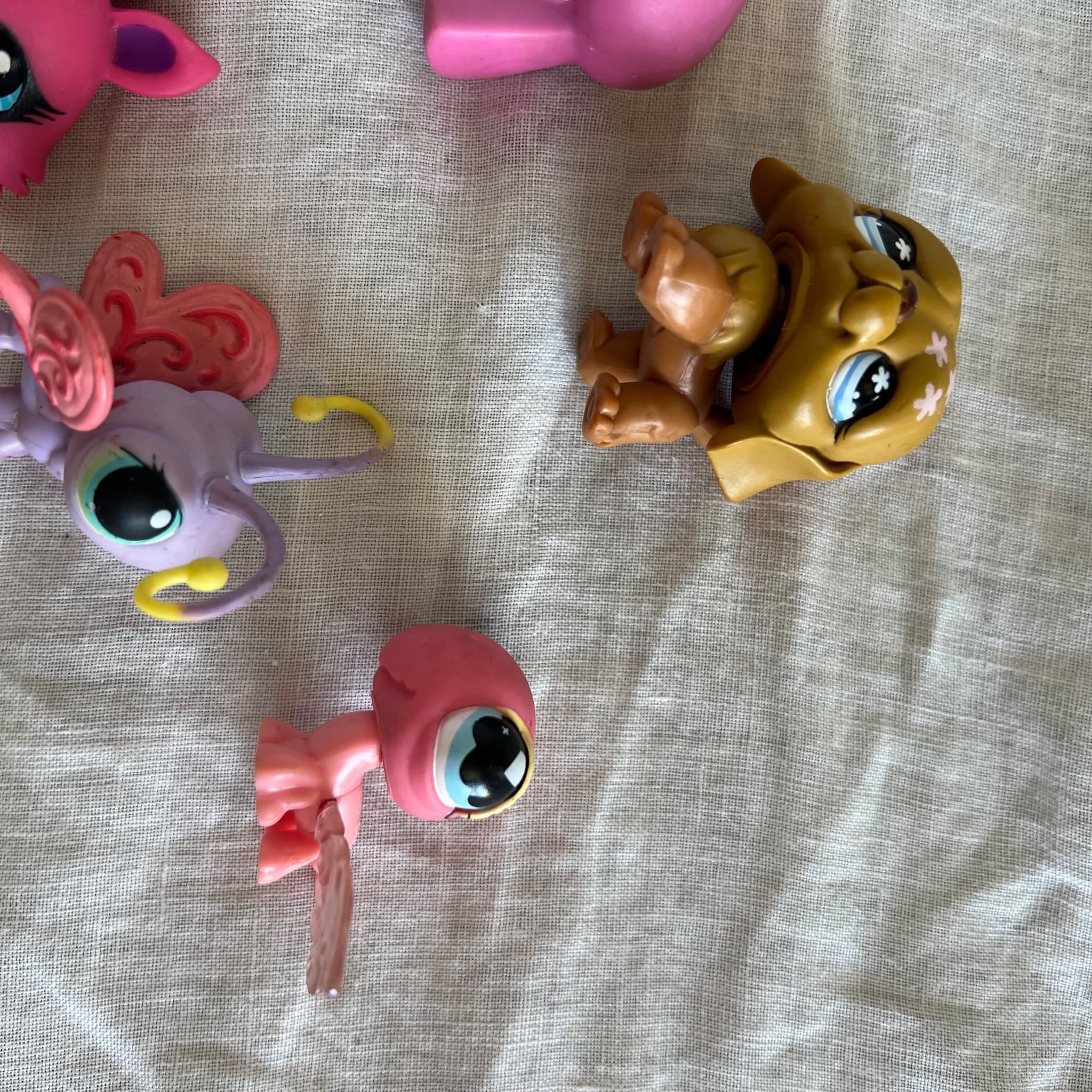Littlest Pet Shop Figures Lot 6 Bundle Bunny Dog Butterfly Dragonfly Vintage LPS — photo 3 of 7