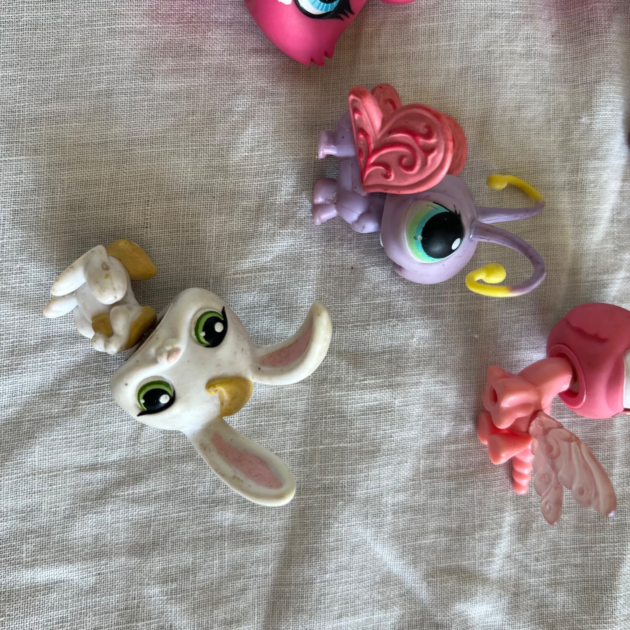 Littlest Pet Shop Figures Lot 6 Bundle Bunny Dog Butterfly Dragonfly Vintage LPS — photo 4 of 7