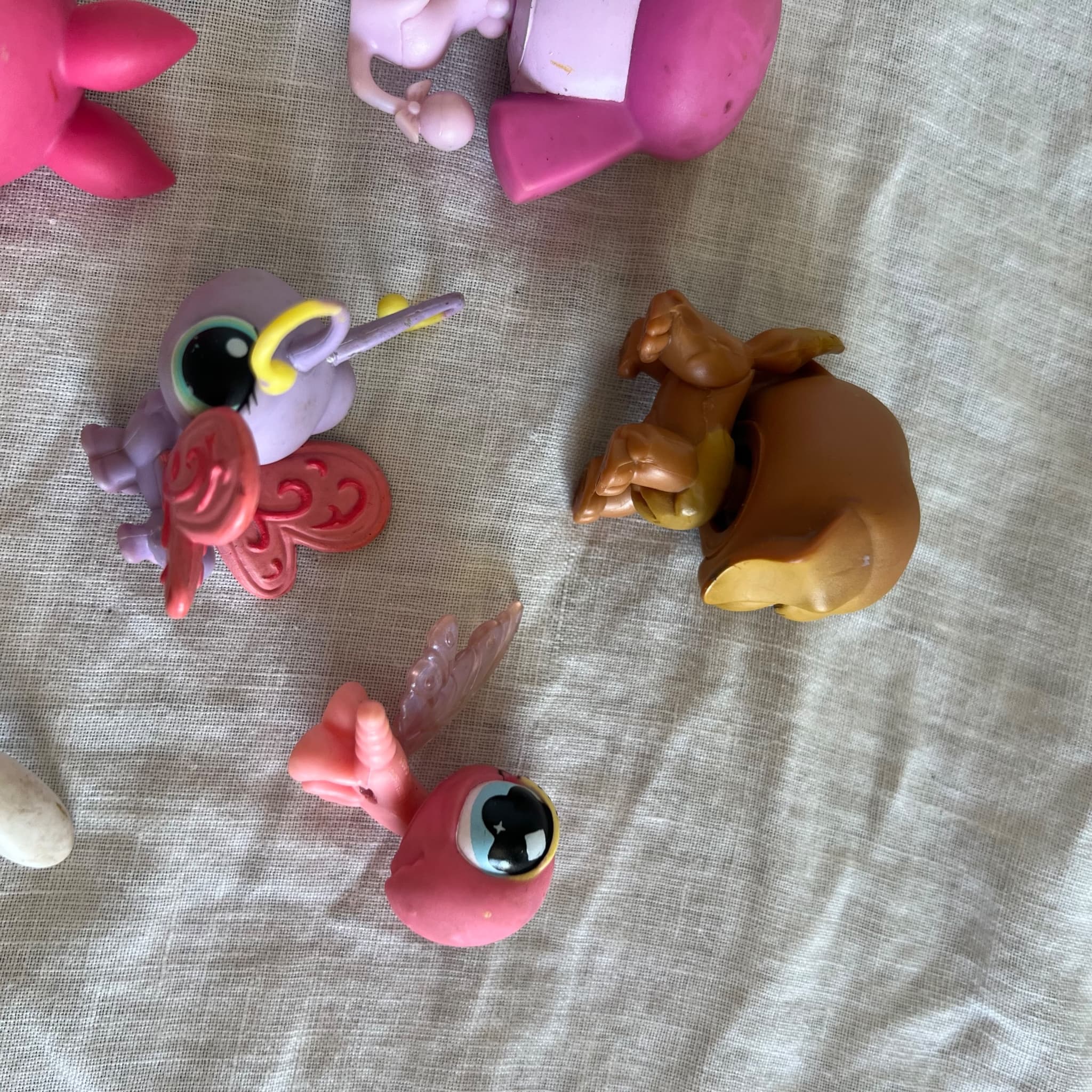 Littlest Pet Shop Figures Lot 6 Bundle Bunny Dog Butterfly Dragonfly Vintage LPS — photo 6 of 7