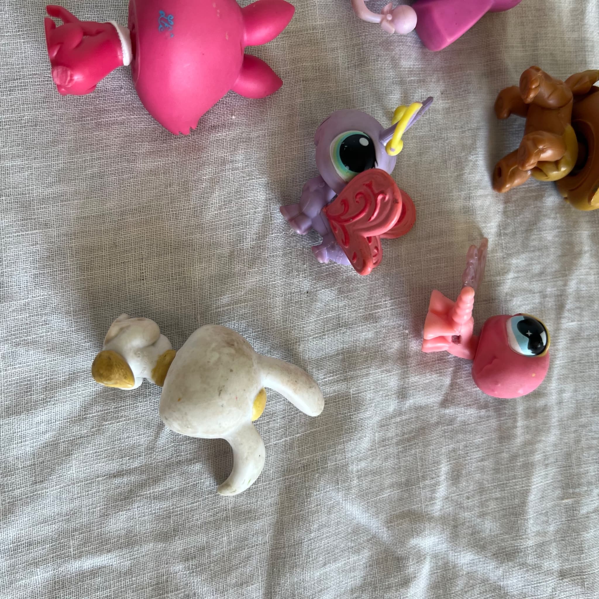 Littlest Pet Shop Figures Lot 6 Bundle Bunny Dog Butterfly Dragonfly Vintage LPS — photo 7 of 7