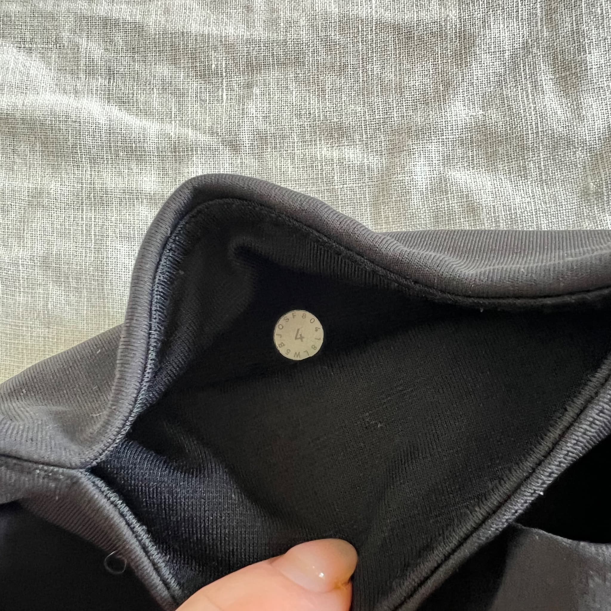 Lululemon Black Align High Rise Crop Leggings Size 4 AU 8 Mesh Side Panel Tight — photo 7 of 7