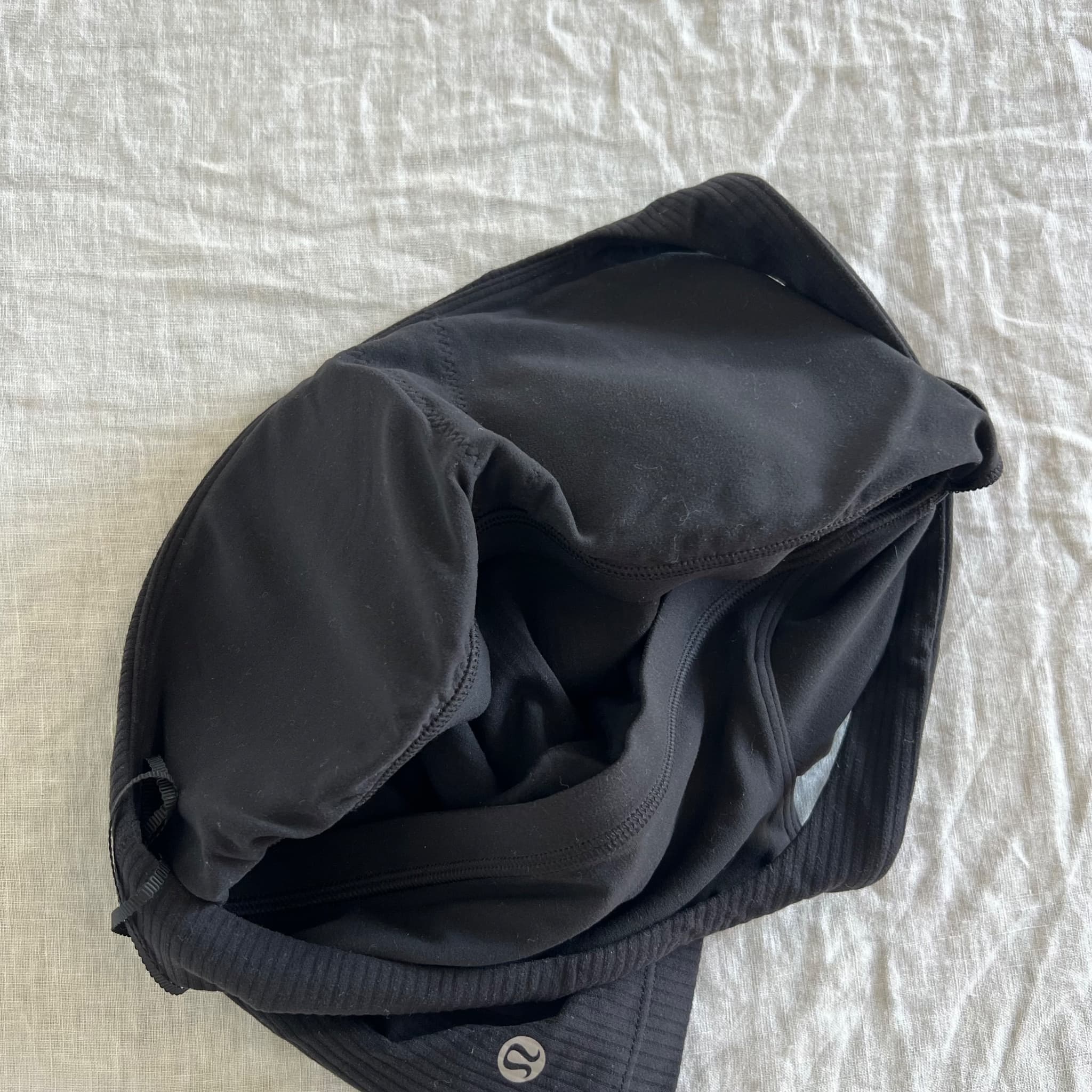 Lululemon Black Ribbed One Shoulder Tank Top Size 4 AU 8 Asymmetric Crop Bra — photo 3 of 7