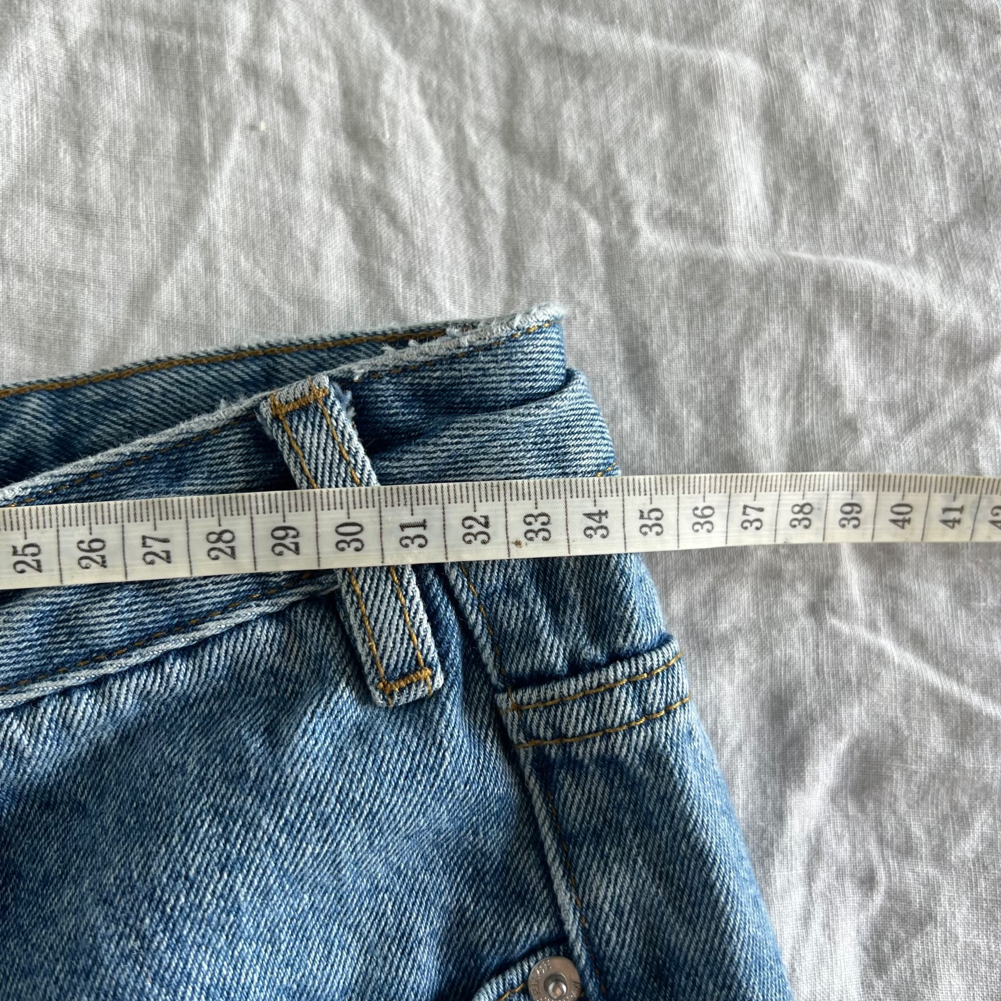 MASONPRINCE MP Studios Heart Pocket Straight Jeans Size 8-10 Fits W26 Y2K Street — photo 3 of 10