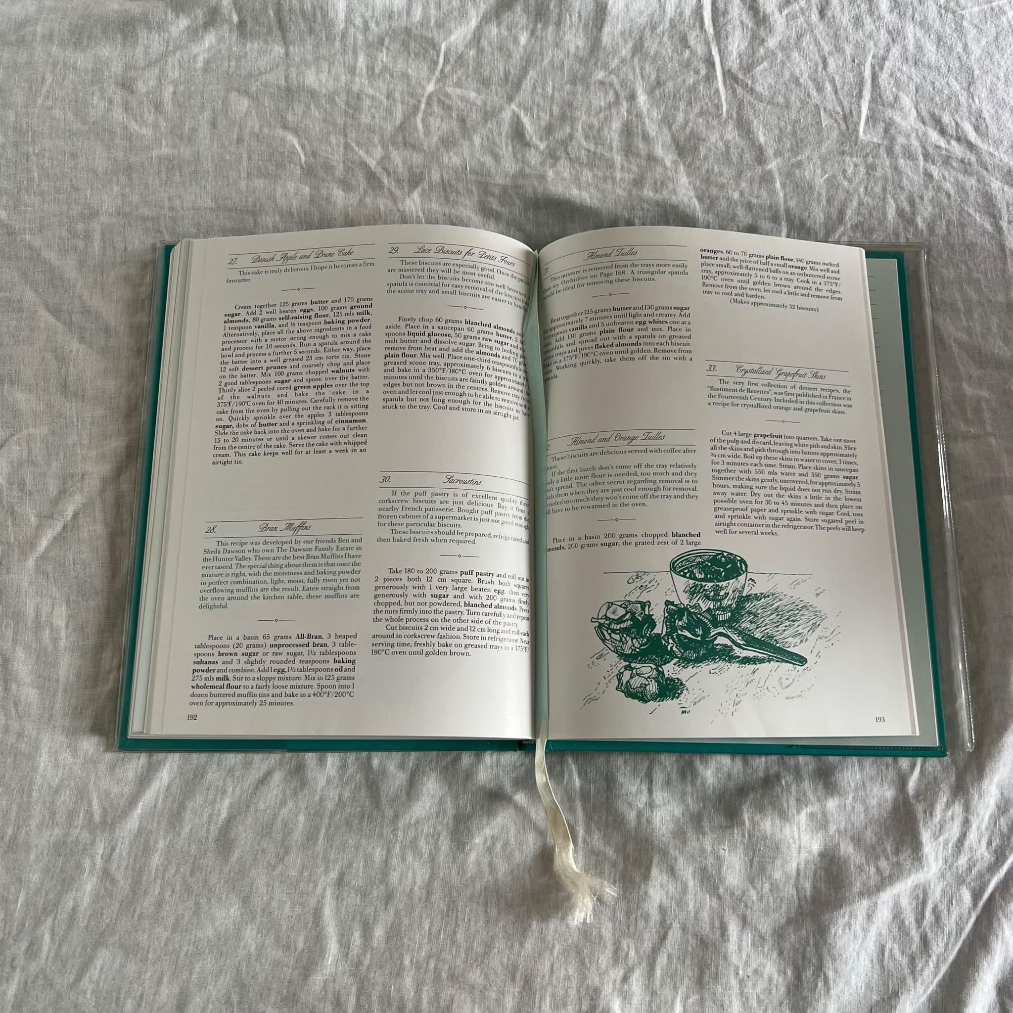 More Gretta Anna Recipes Cookbook - Vintage Australian Hardcover — photo 9 of 9