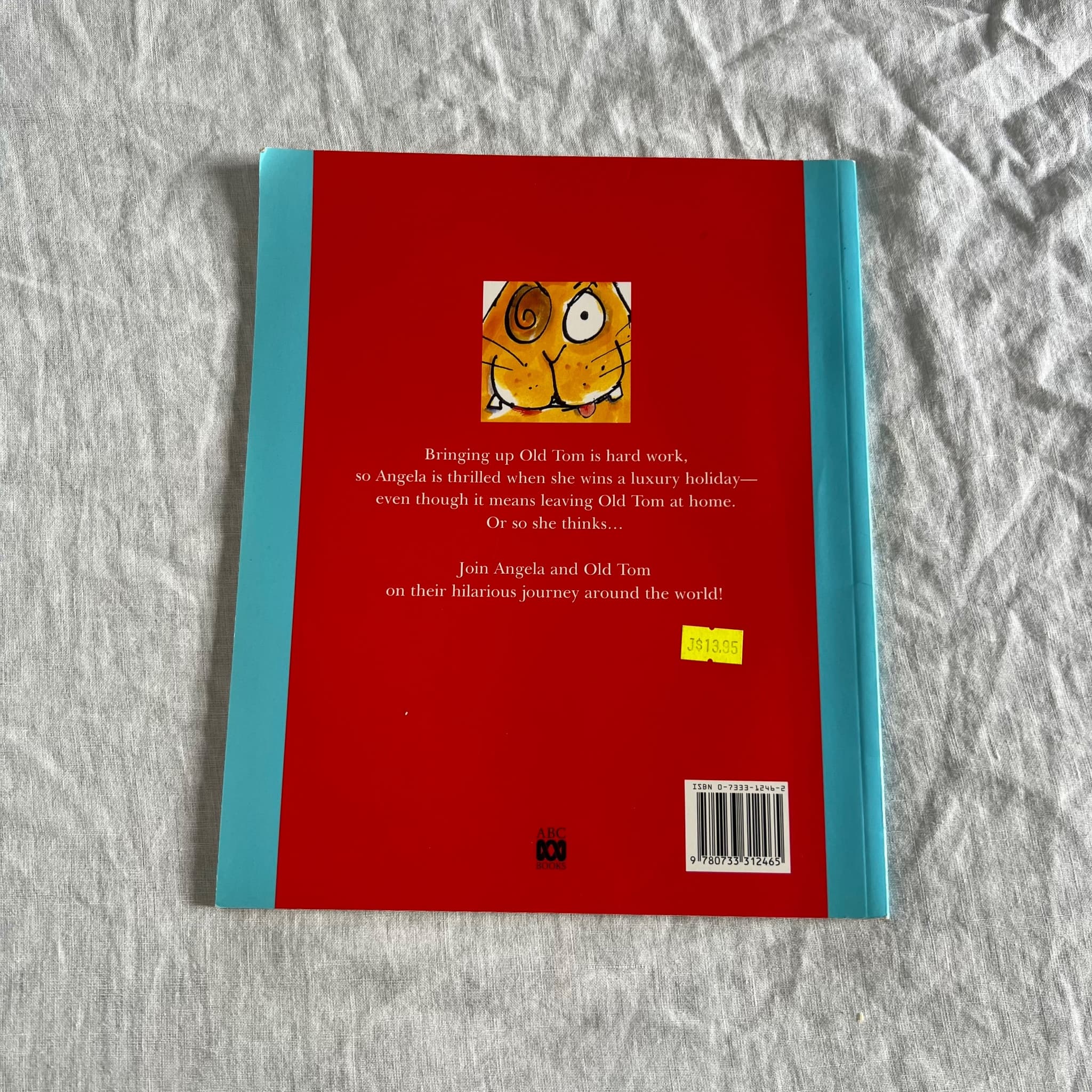 Old Tom's Holiday by Leigh Hobbs - Children's Picture Book — photo 6 of 6