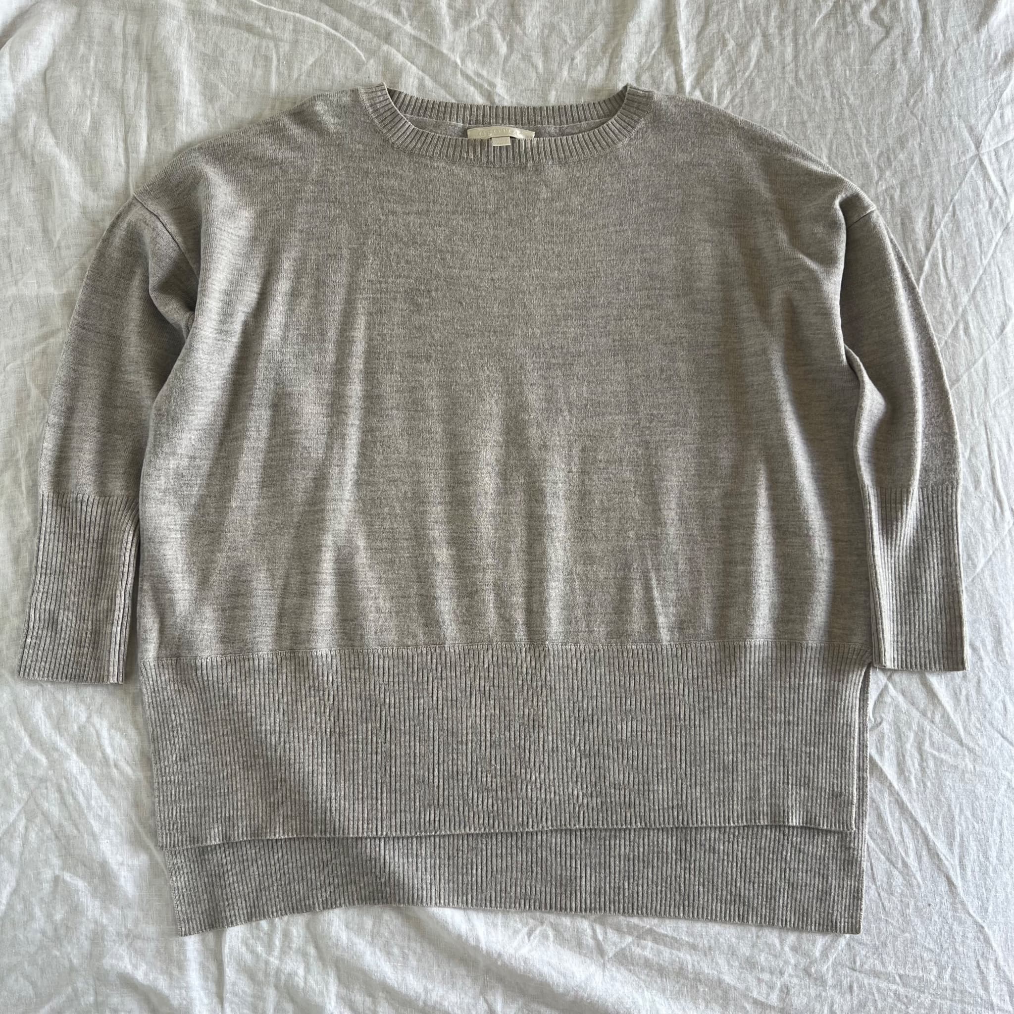 Oroton 100% Merino Wool Sweater Grey High-Low Hem Pullover — photo 2 of 11
