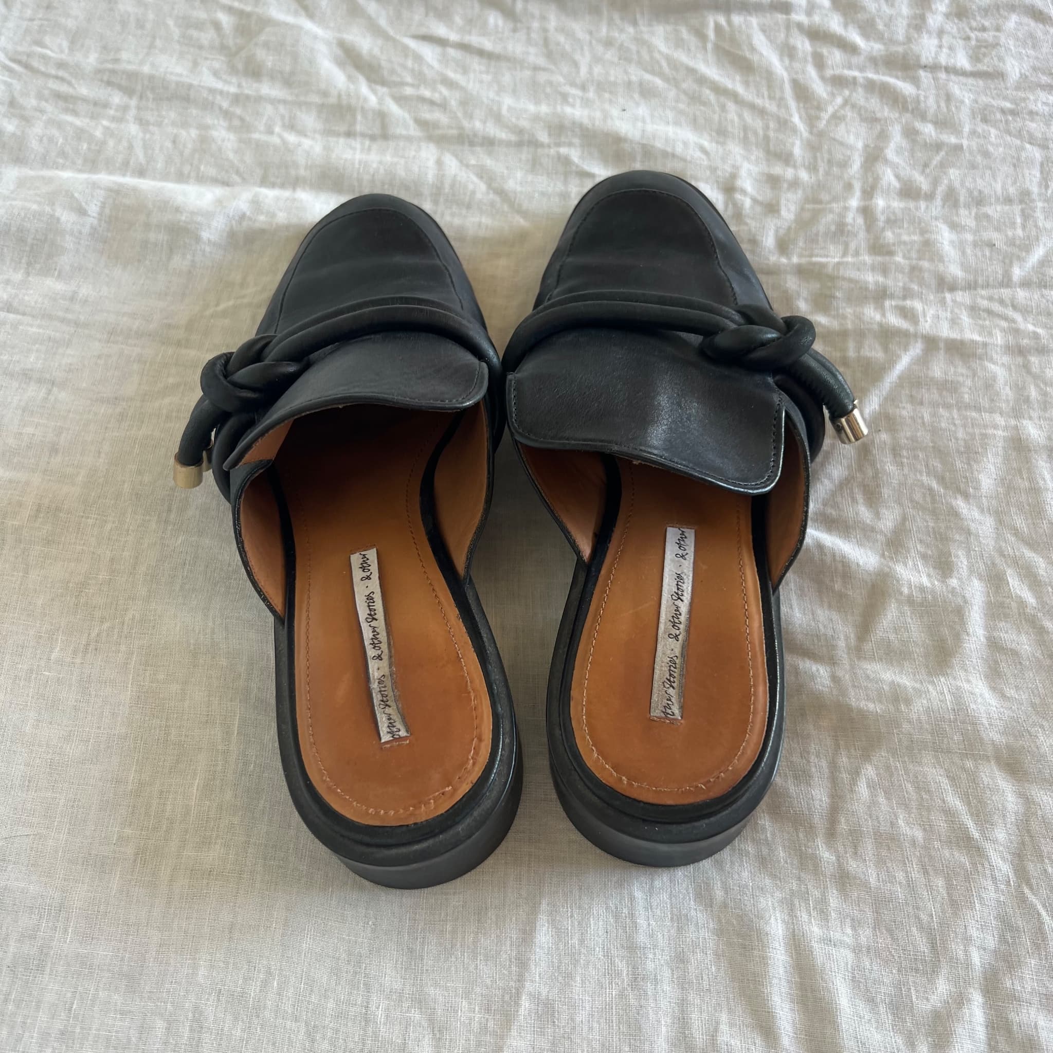 & Other Stories Black Leather Knot Detail Mules — photo 4 of 8