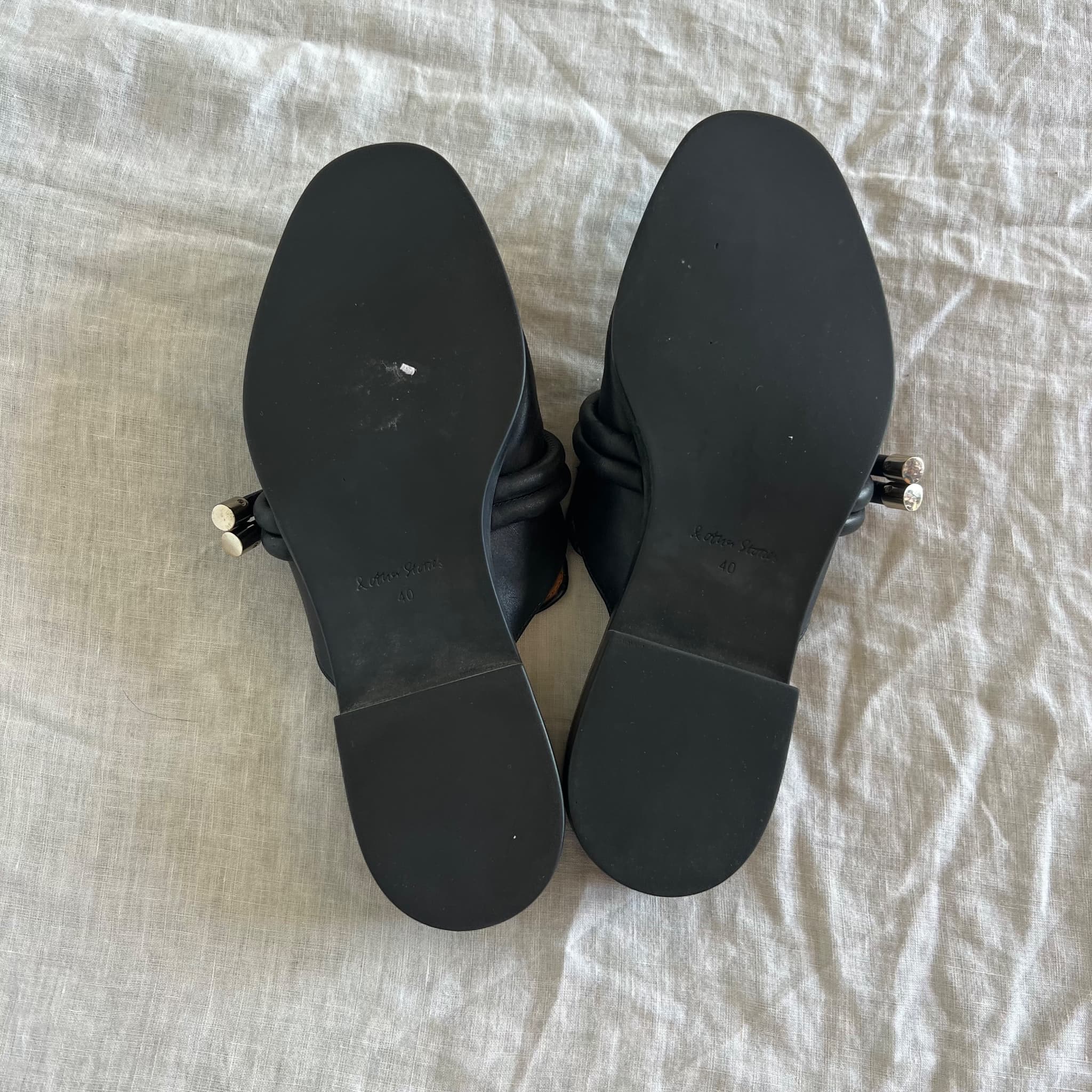 & Other Stories Black Leather Knot Detail Mules — photo 6 of 8