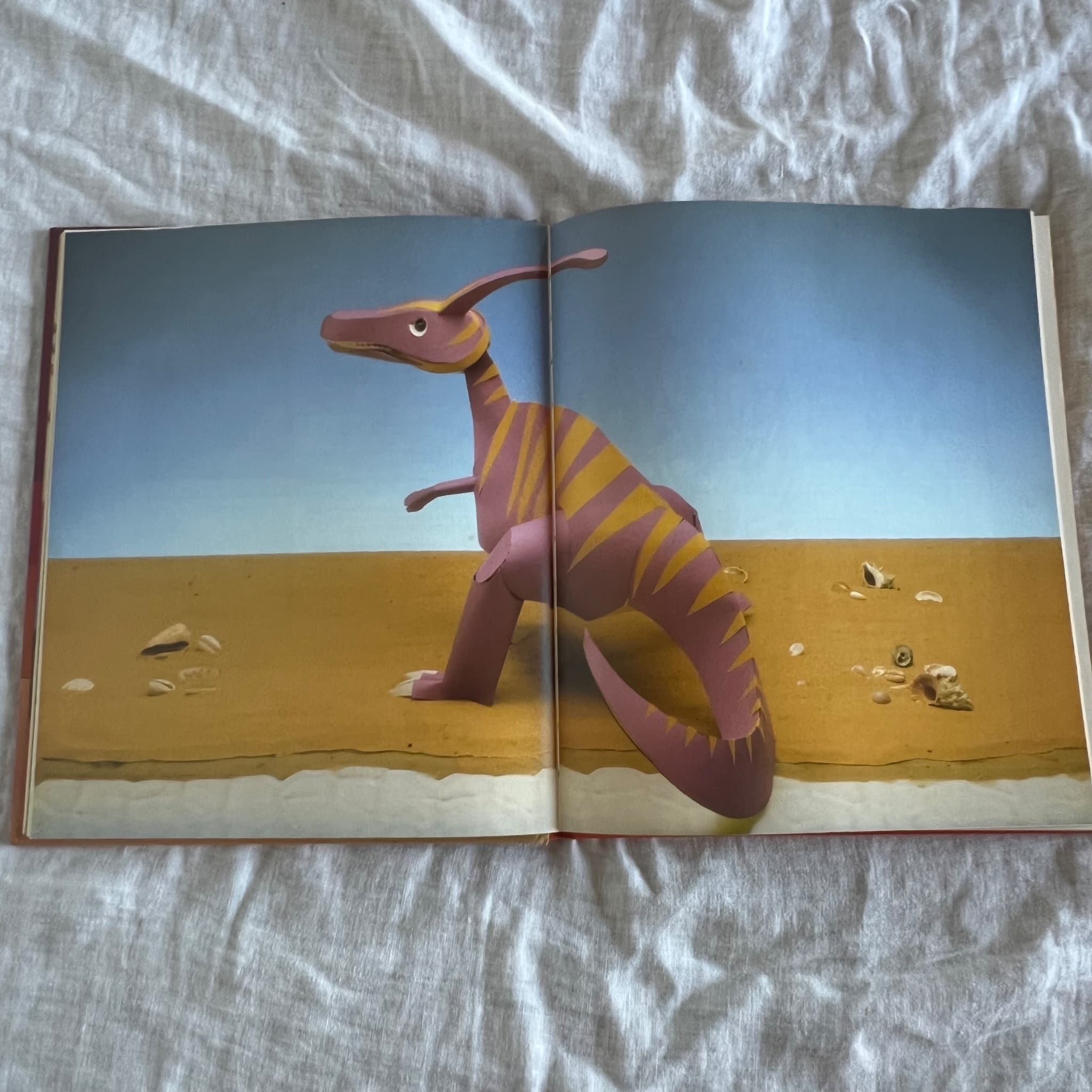 Paper Dinosaurs: 20 Model Monsters to Cut and Fold by David Hawcock — photo 7 of 9