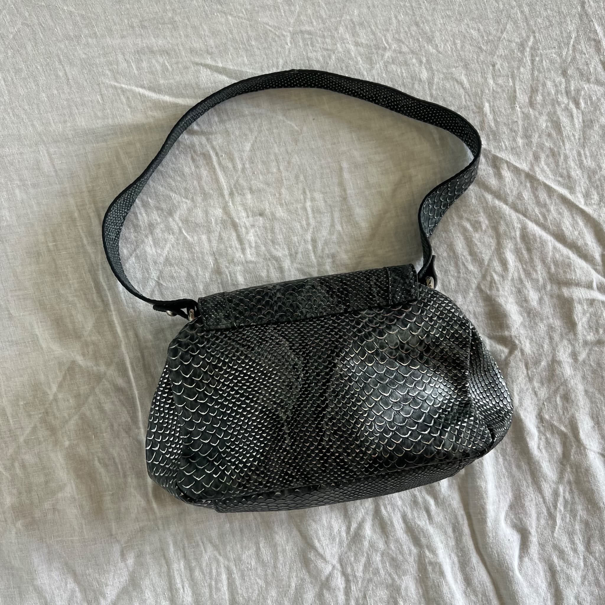 Plastic Shoulder Bag - Black Snake Print Handbag — photo 2 of 8